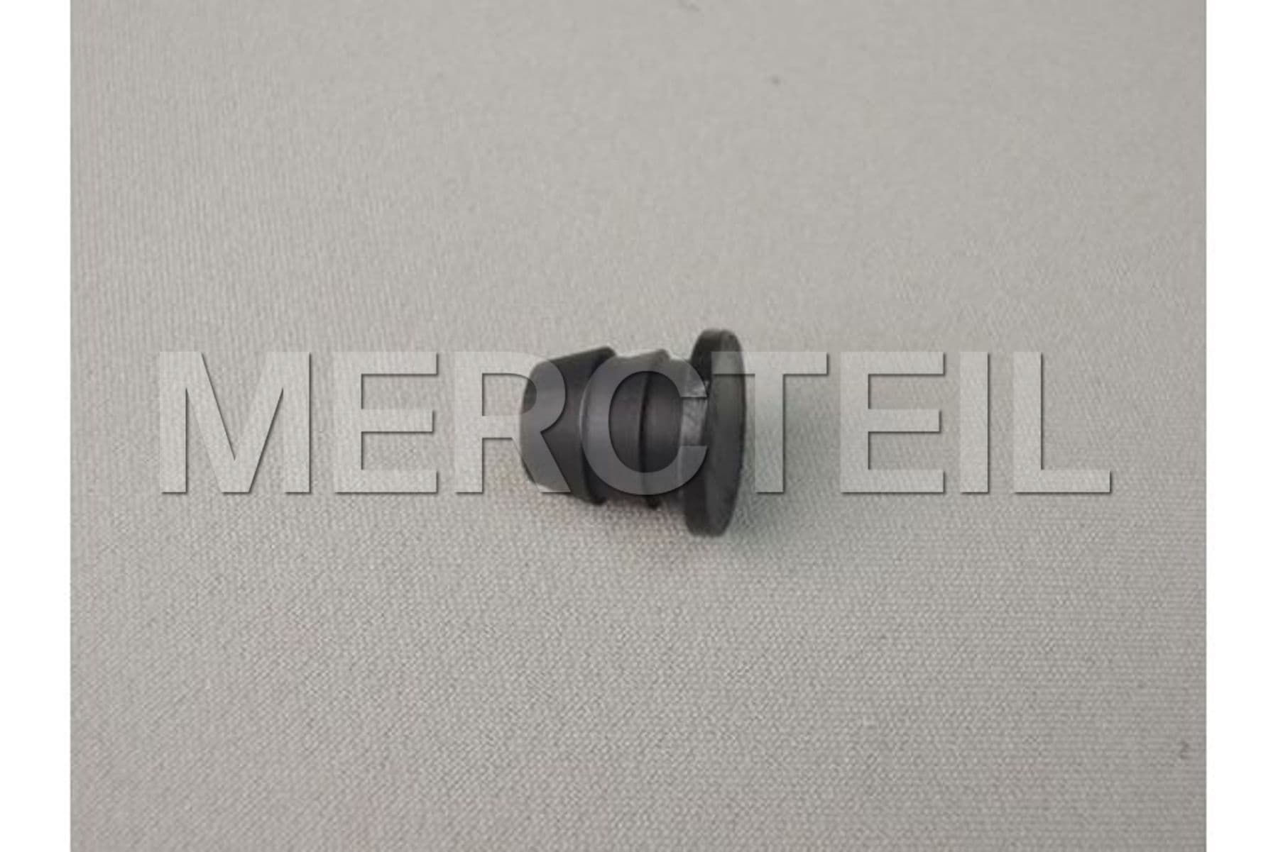 Buy The Spare Part Mercedes Benz A0039970786 Plug