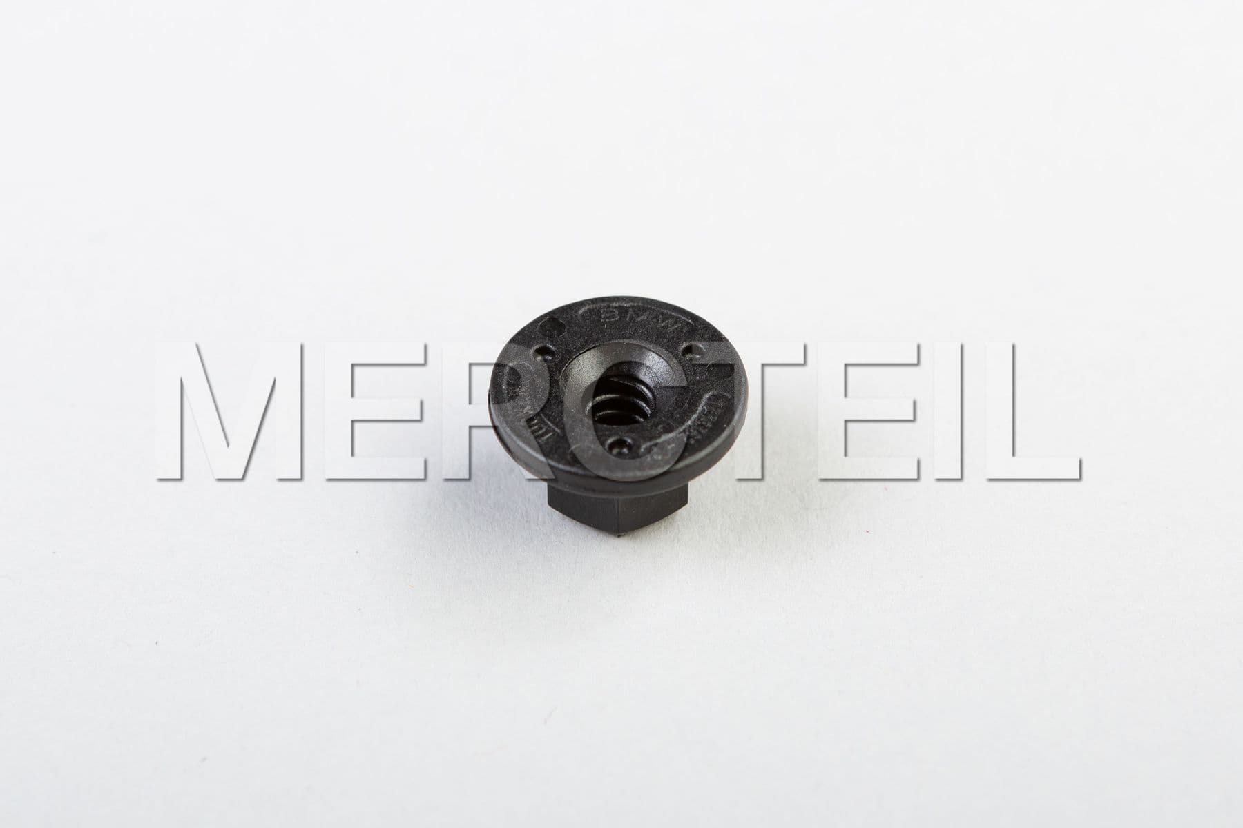 07147336362 BMW Plastic nut