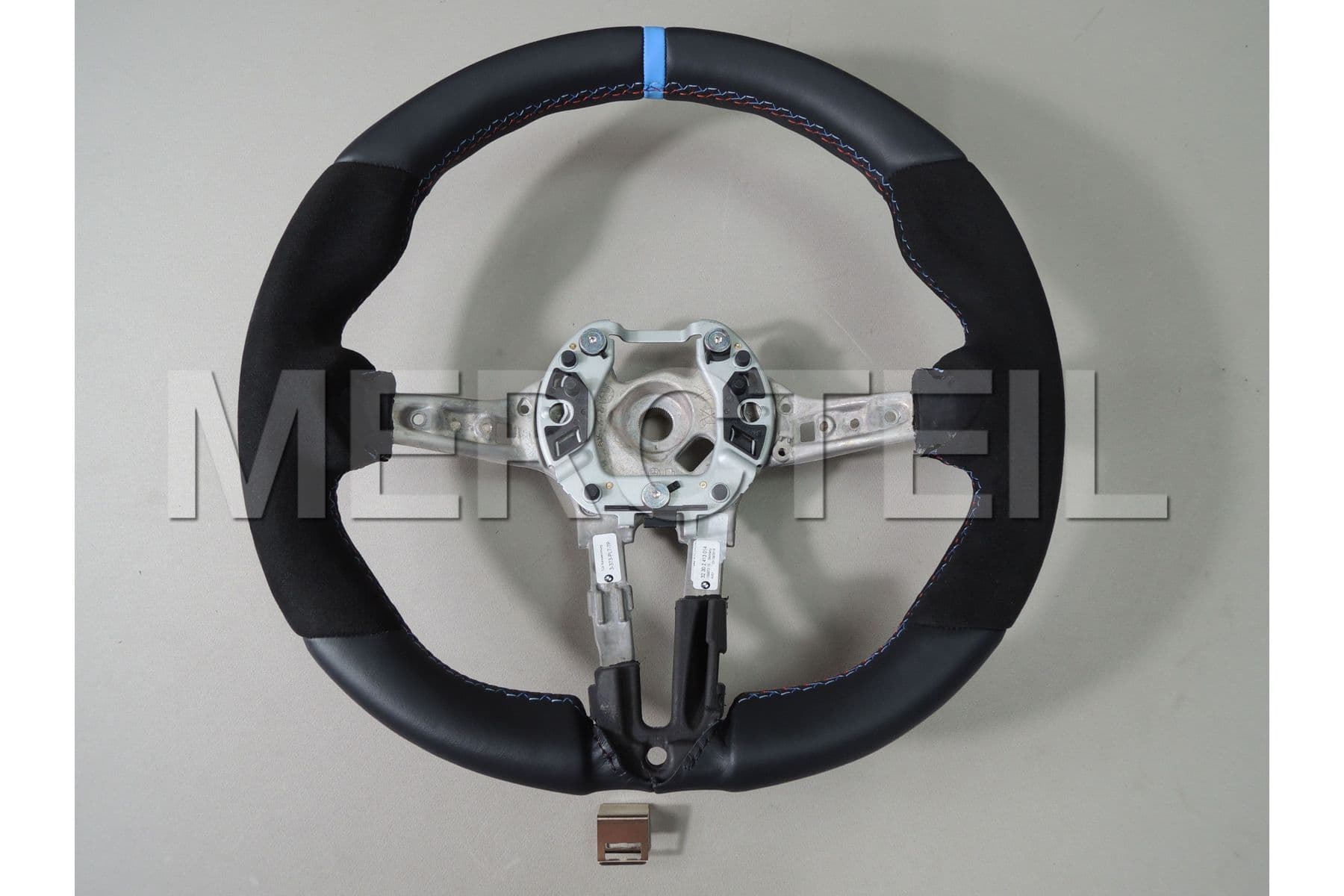 32302413014 BMW Steering wheel