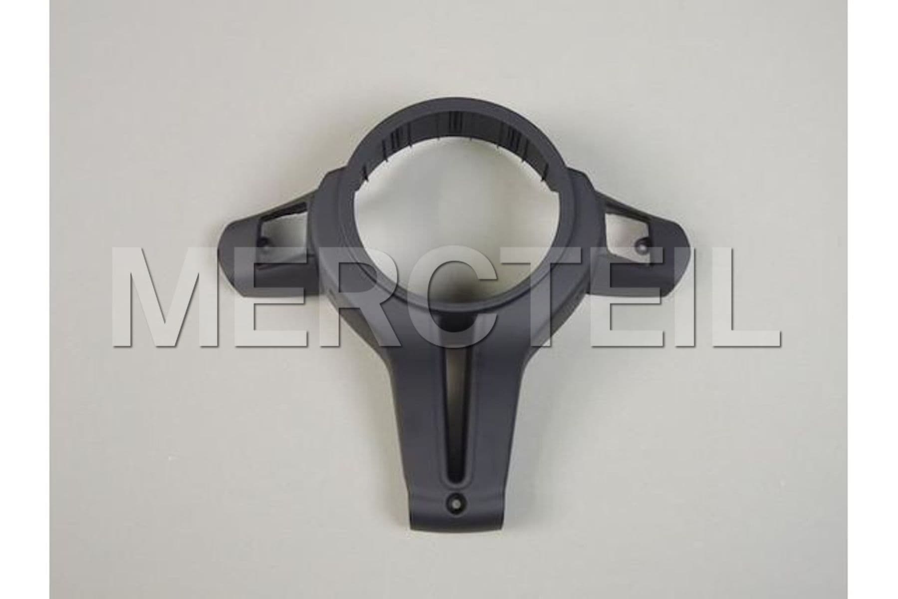 32307848270 BMW Cover for st