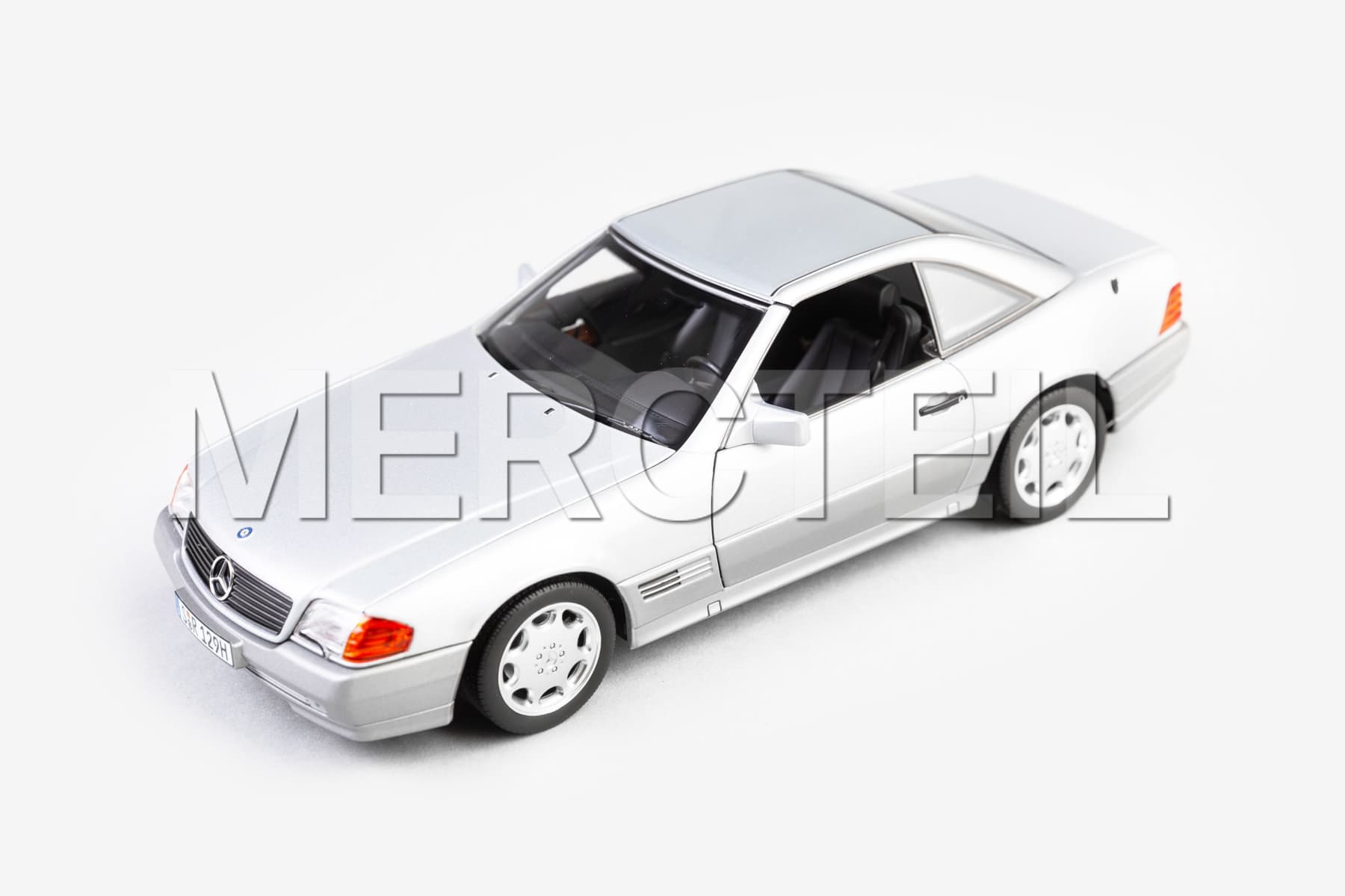 500 SL R129 (1989-1995) 1:18 Model Car Genuine Mercedes-Benz Classic Collection (part number: B66040656)