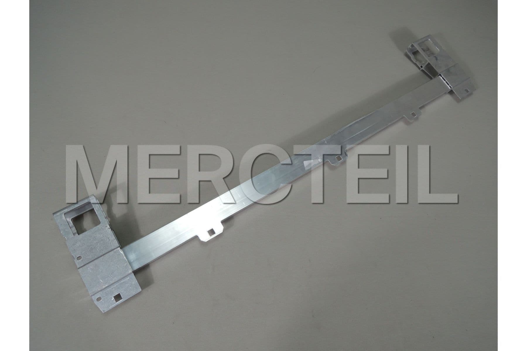 51117301605 BMW Crosslink, front