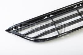 51117338476 BMW Gitter Mitte unten offen
