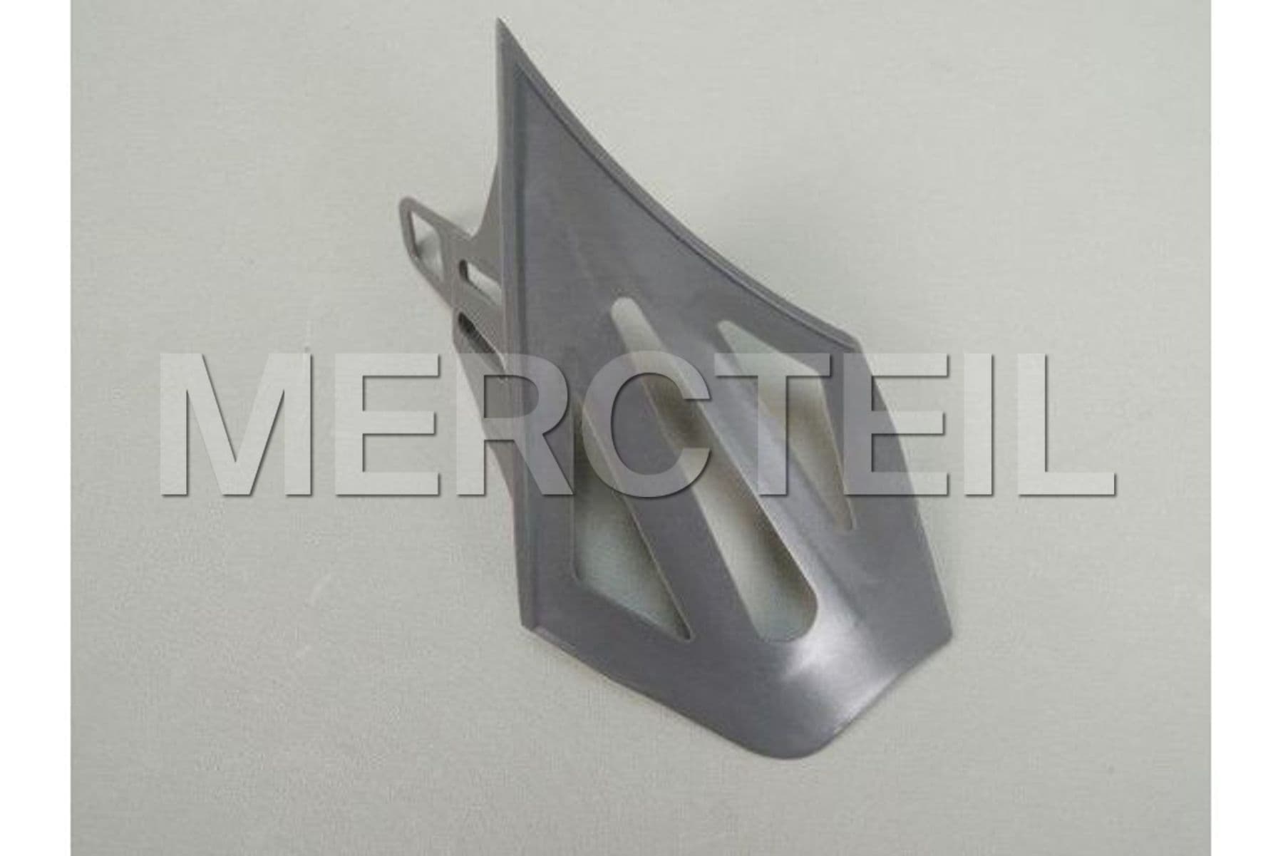 51118049253 BMW Corner reinf