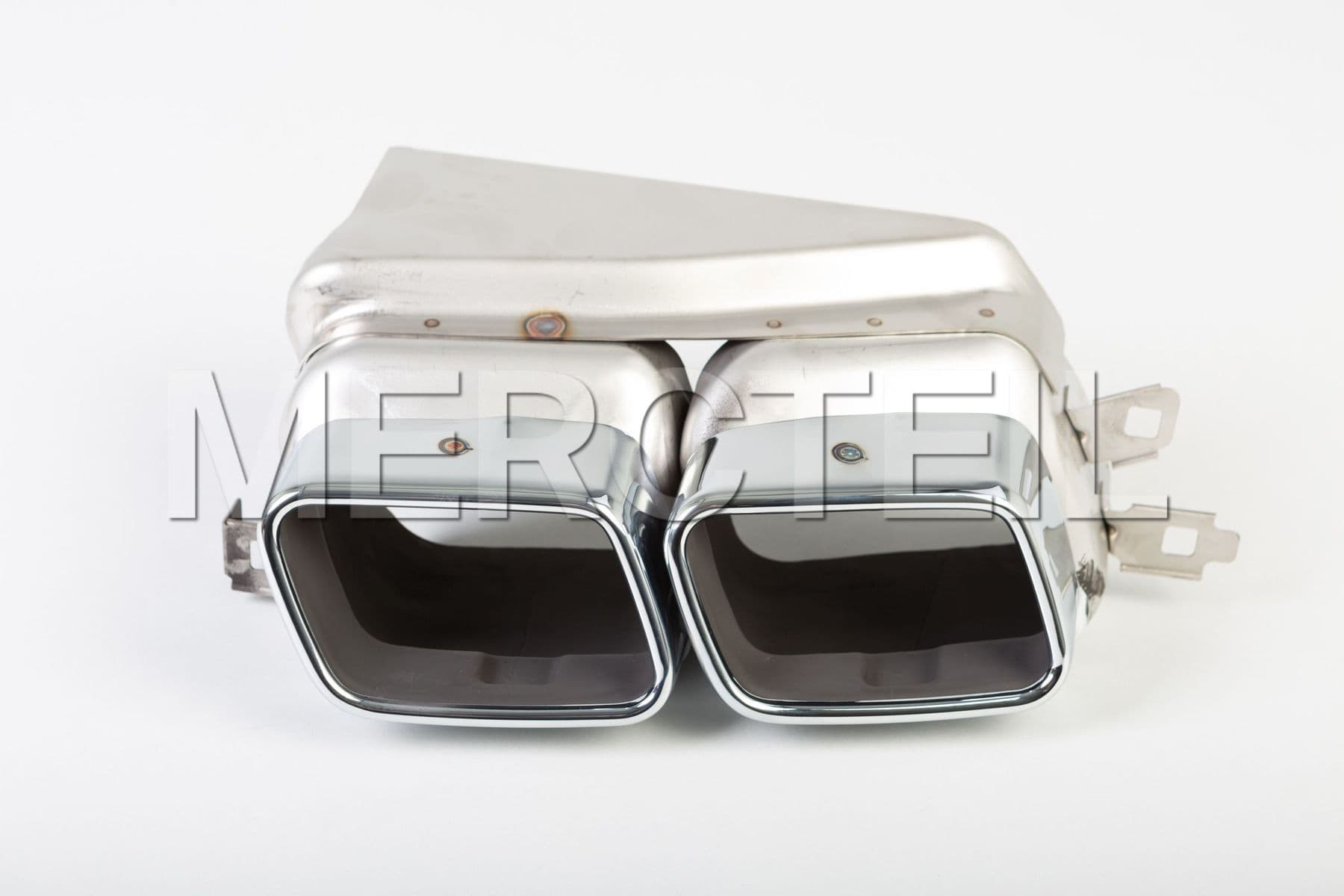 51127195361 BMW Covering lef