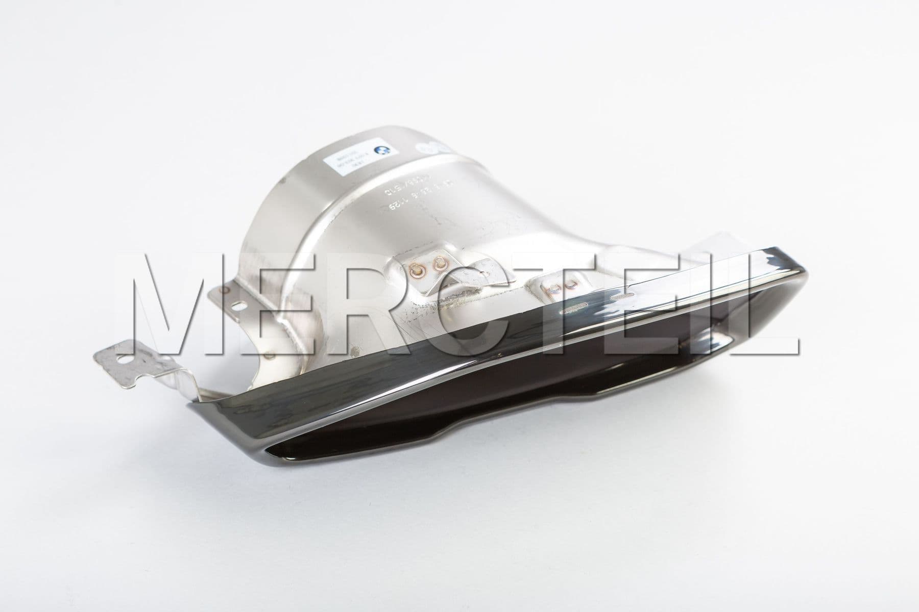 51128093303 BMW Trim, exhaus