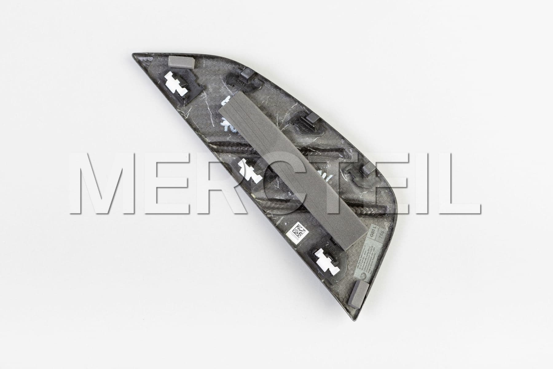 51132469621 BMW Gill side pa