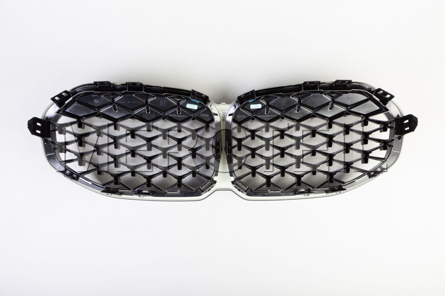 51138080490 BMW Grill front
