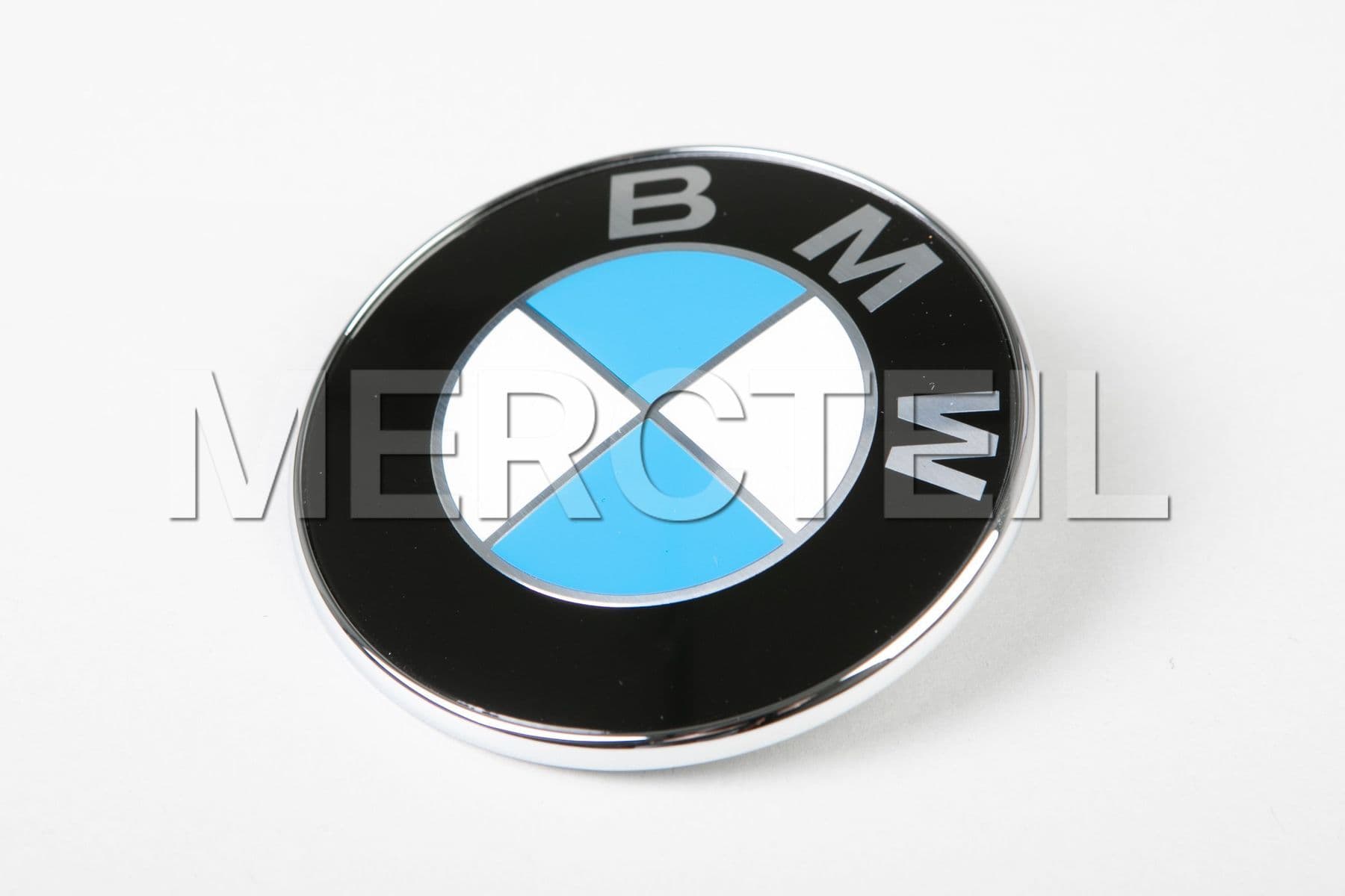 Buy the spare part BMW 51147166076 badge