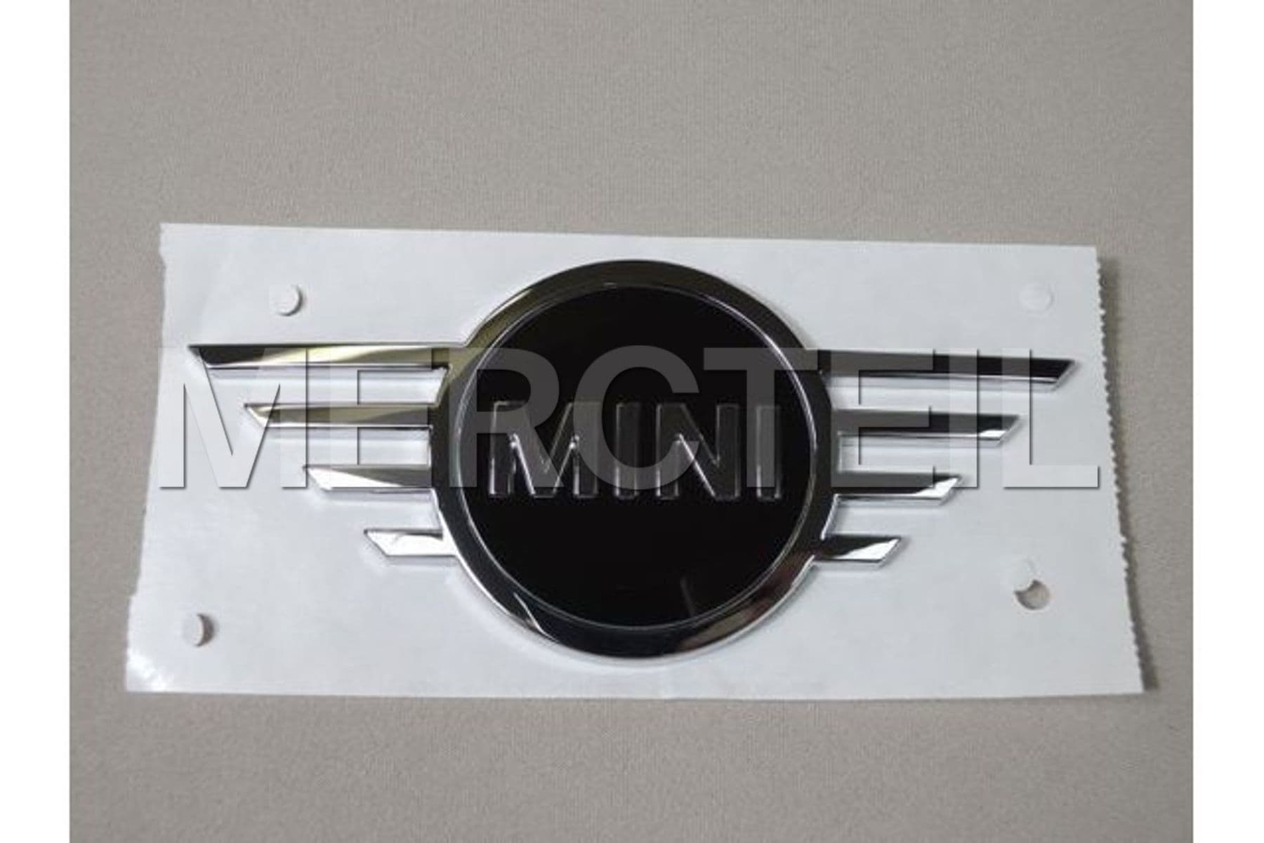 51147481905 BMW MINI Emblem