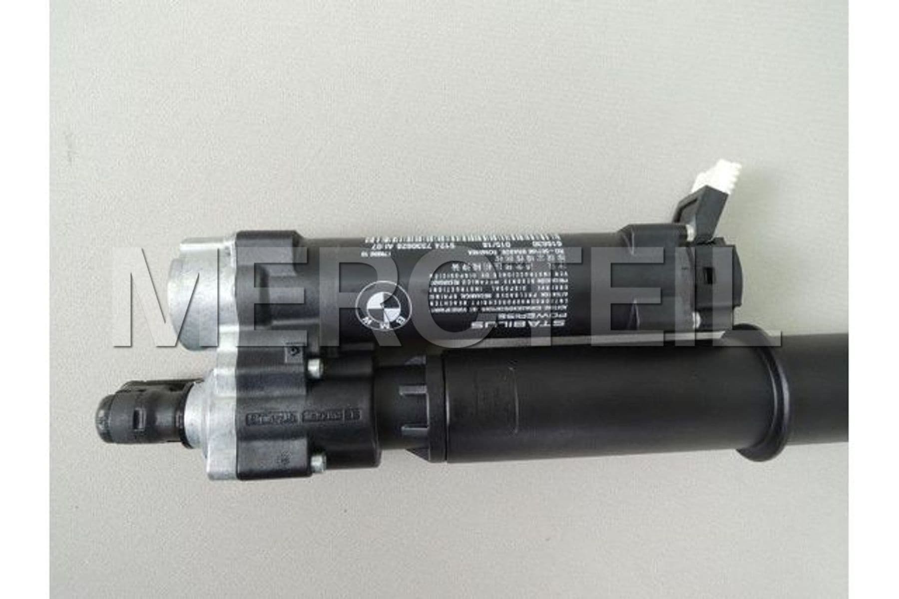 51247330628 BMW Spindle drive, right