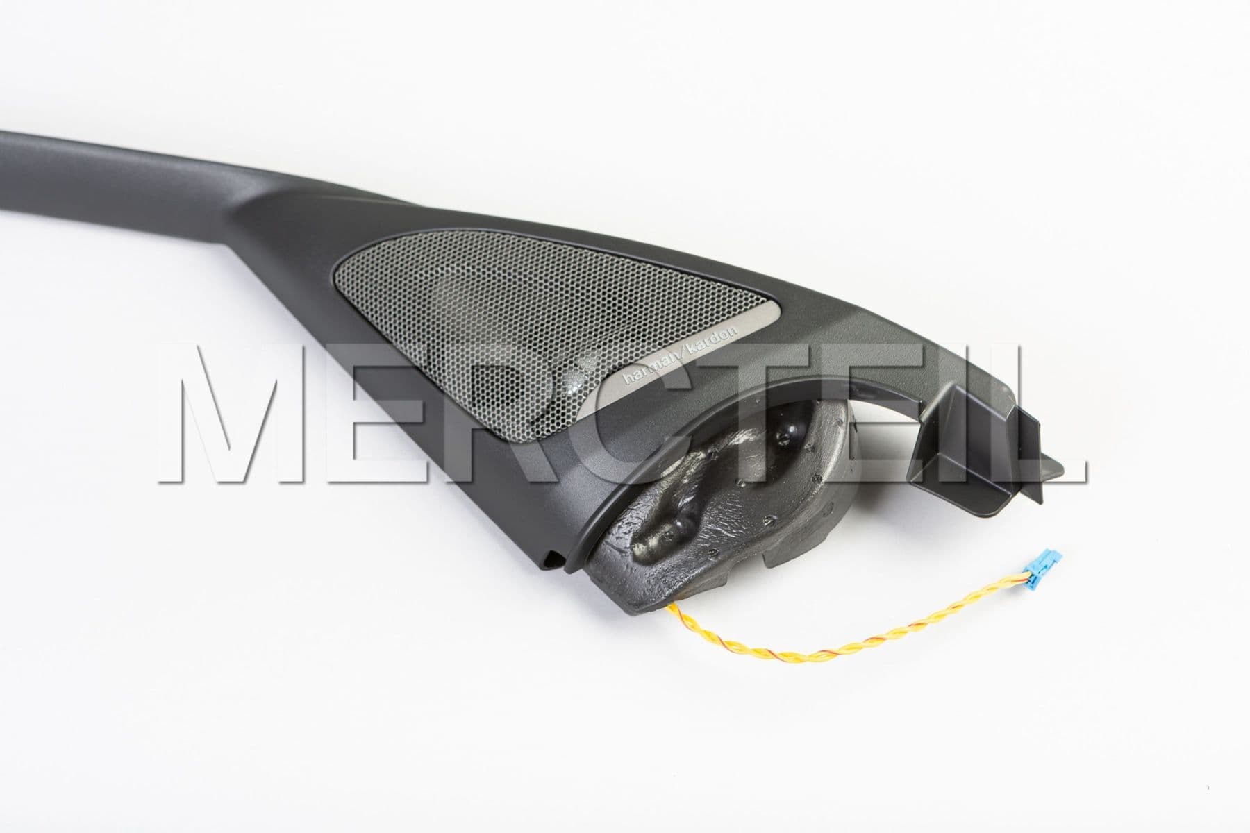 51337270759 BMW Abdeckung Fensterrahmen vorne