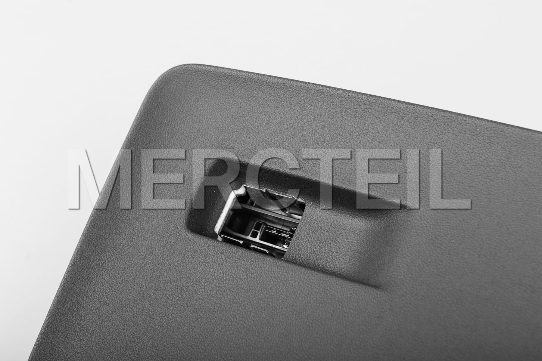 51457942582 BMW Glove box ai