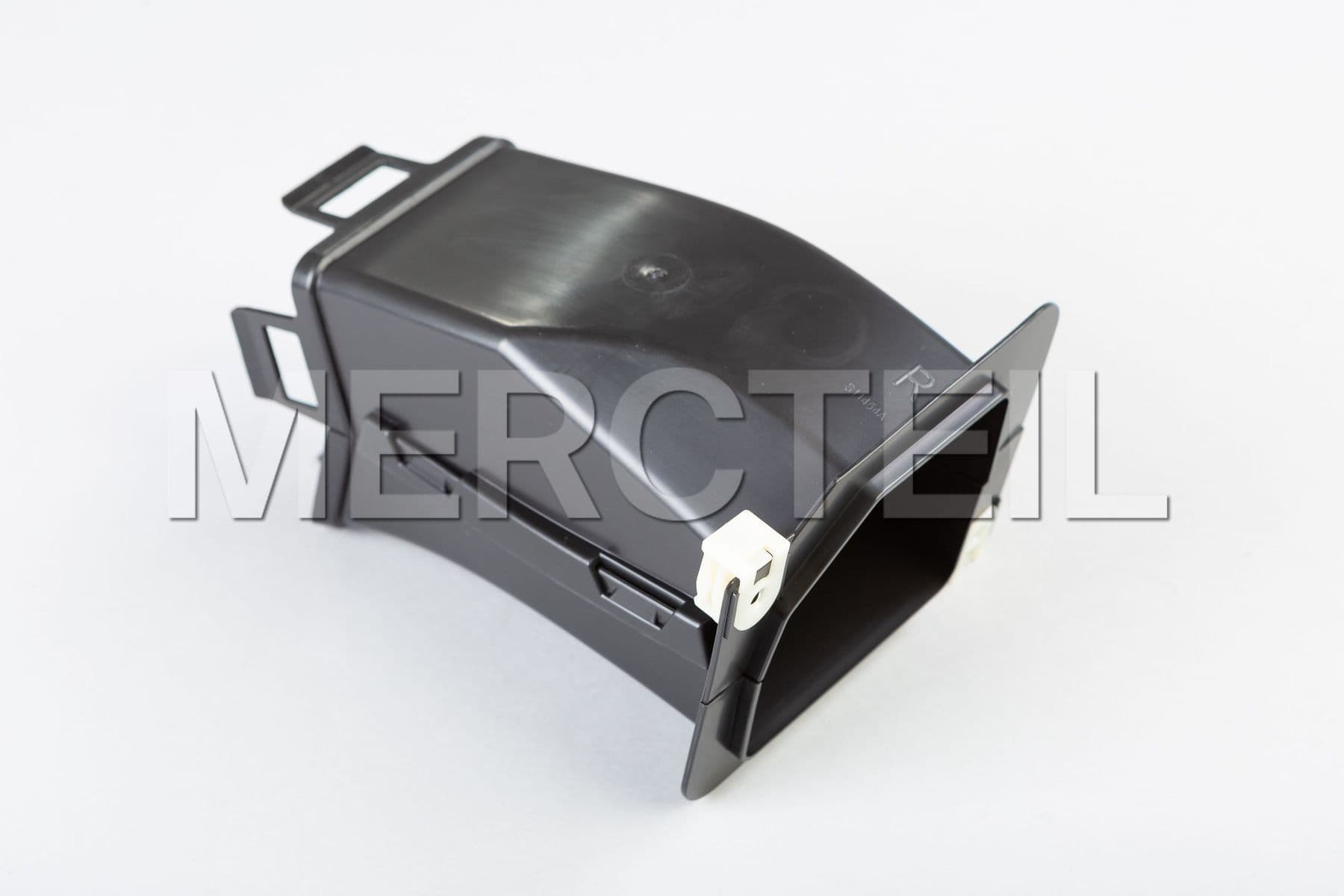 51747400006 BMW Air duct, br