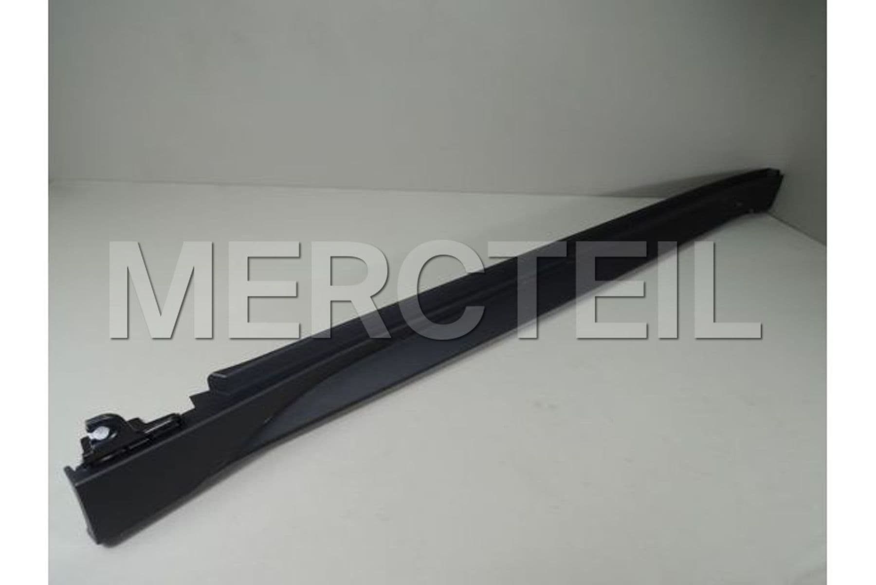 51777403399 BMW Schwellerver