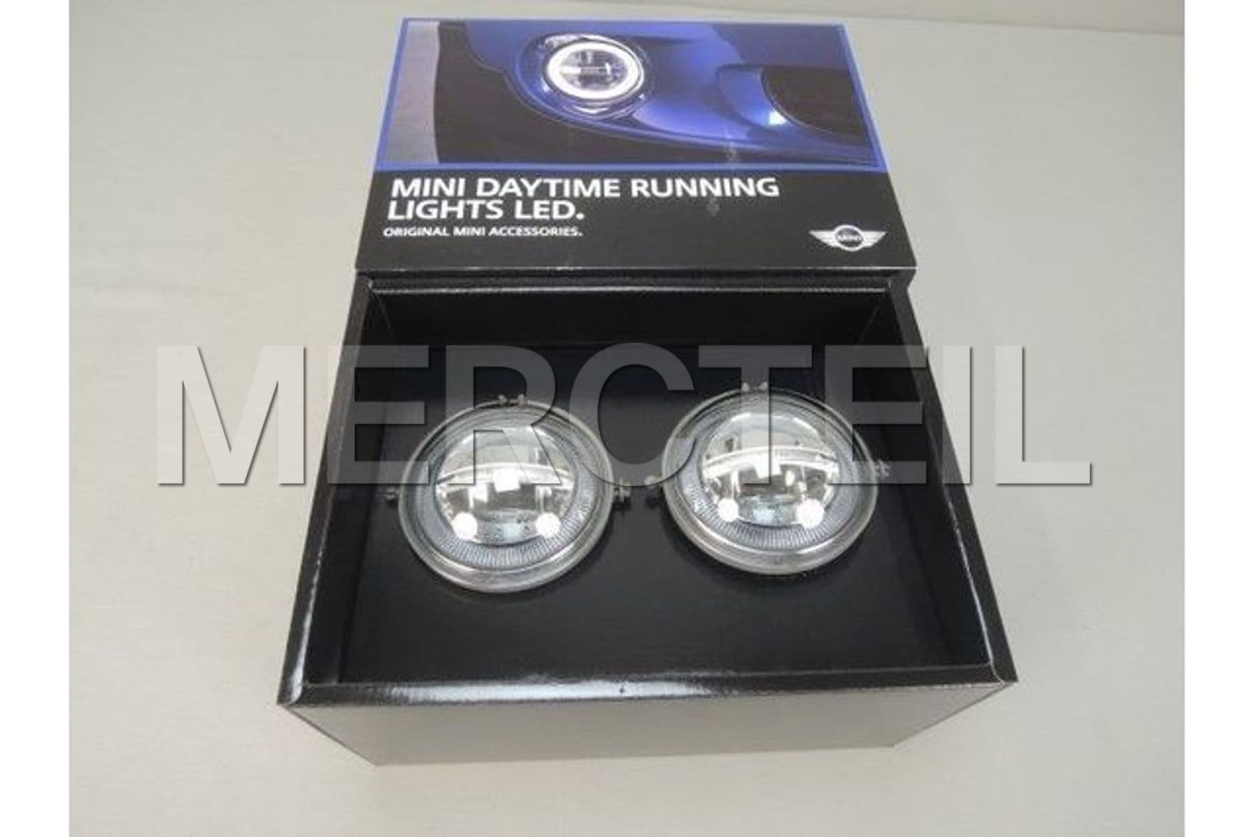 63122338554 BMW MINI daytime