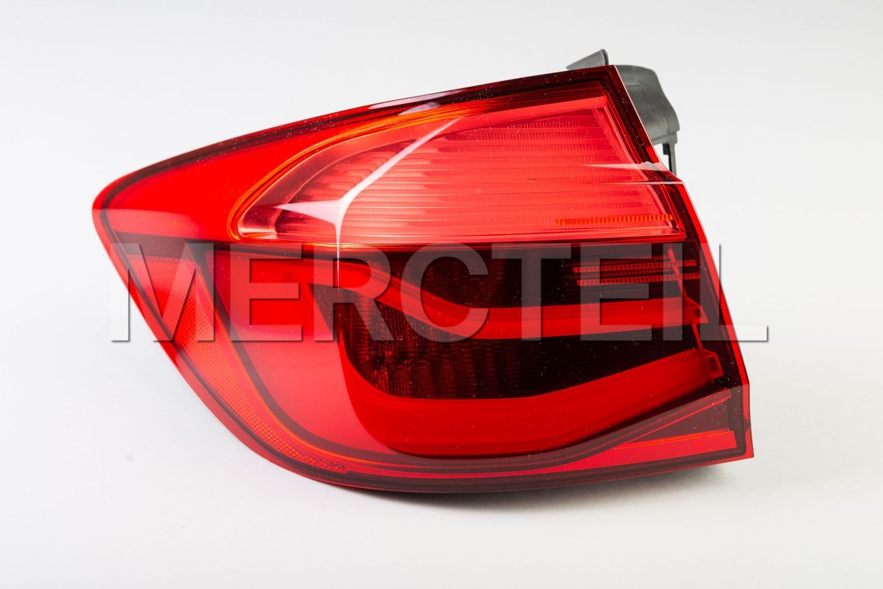 63217372209 BMW Heckleuchte