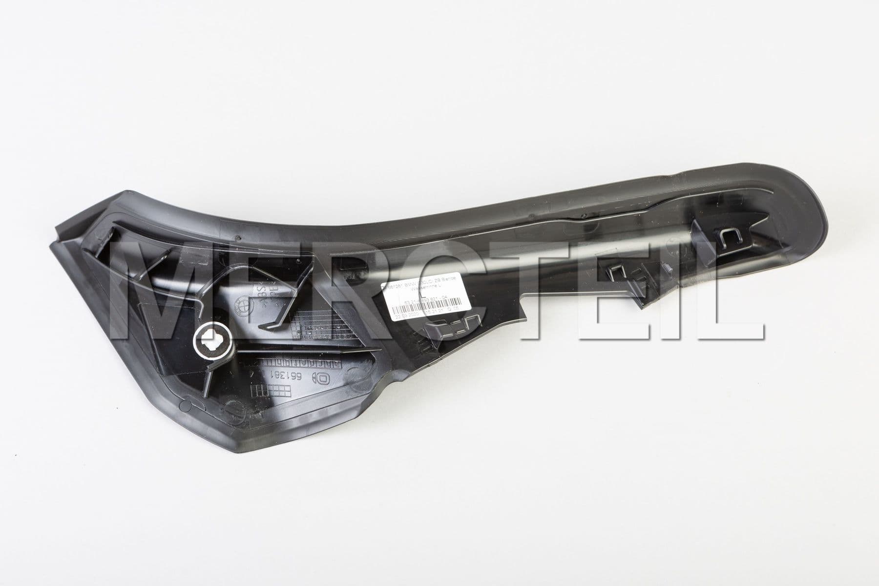 63218493821 BMW Trim, drip r