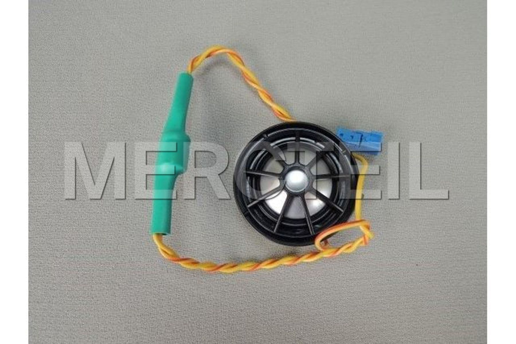65136964013 BMW TOP-HIFI LOU