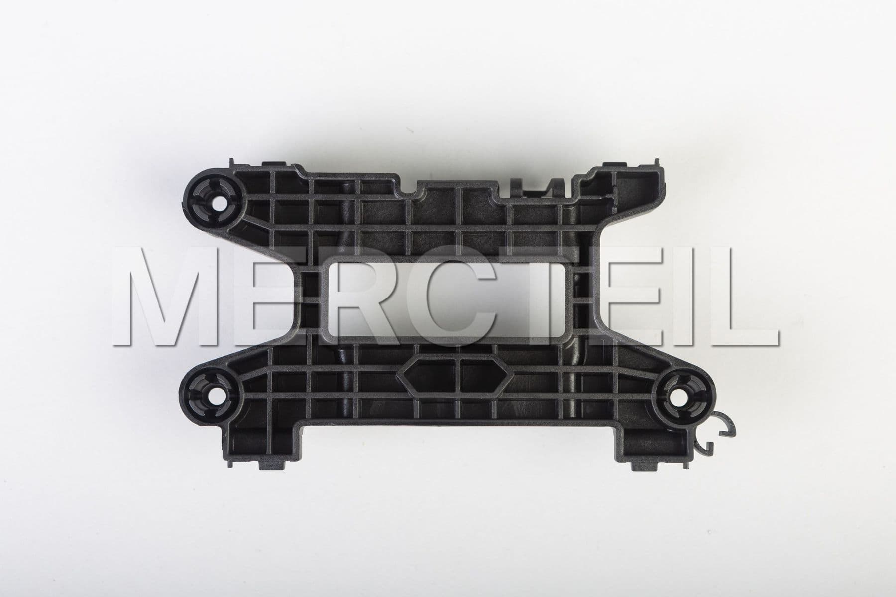 Buy the spare part BMW 66316883738 mount front