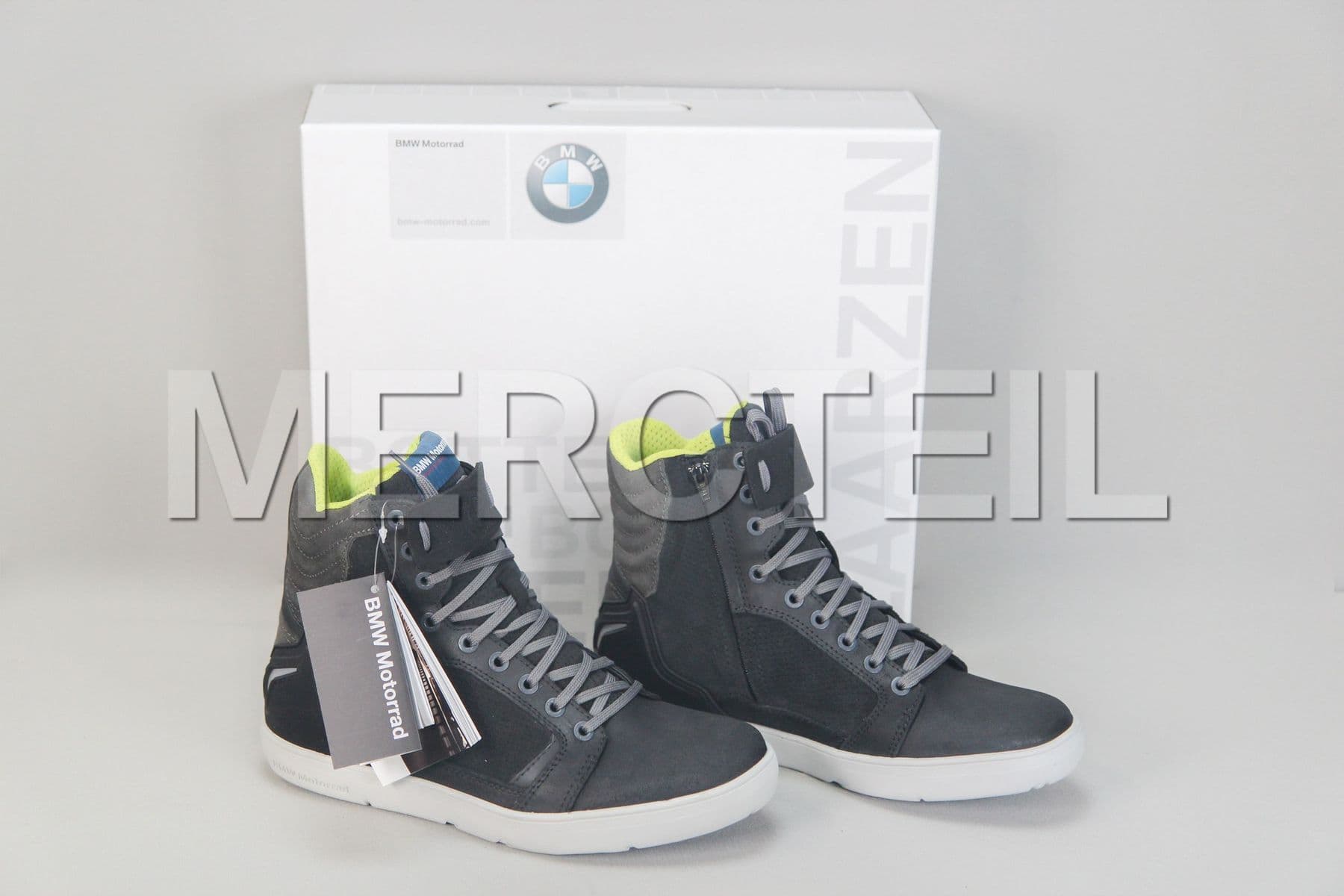 Buy the spare part BMW 76228561470 bmw sneaker dry black size 44