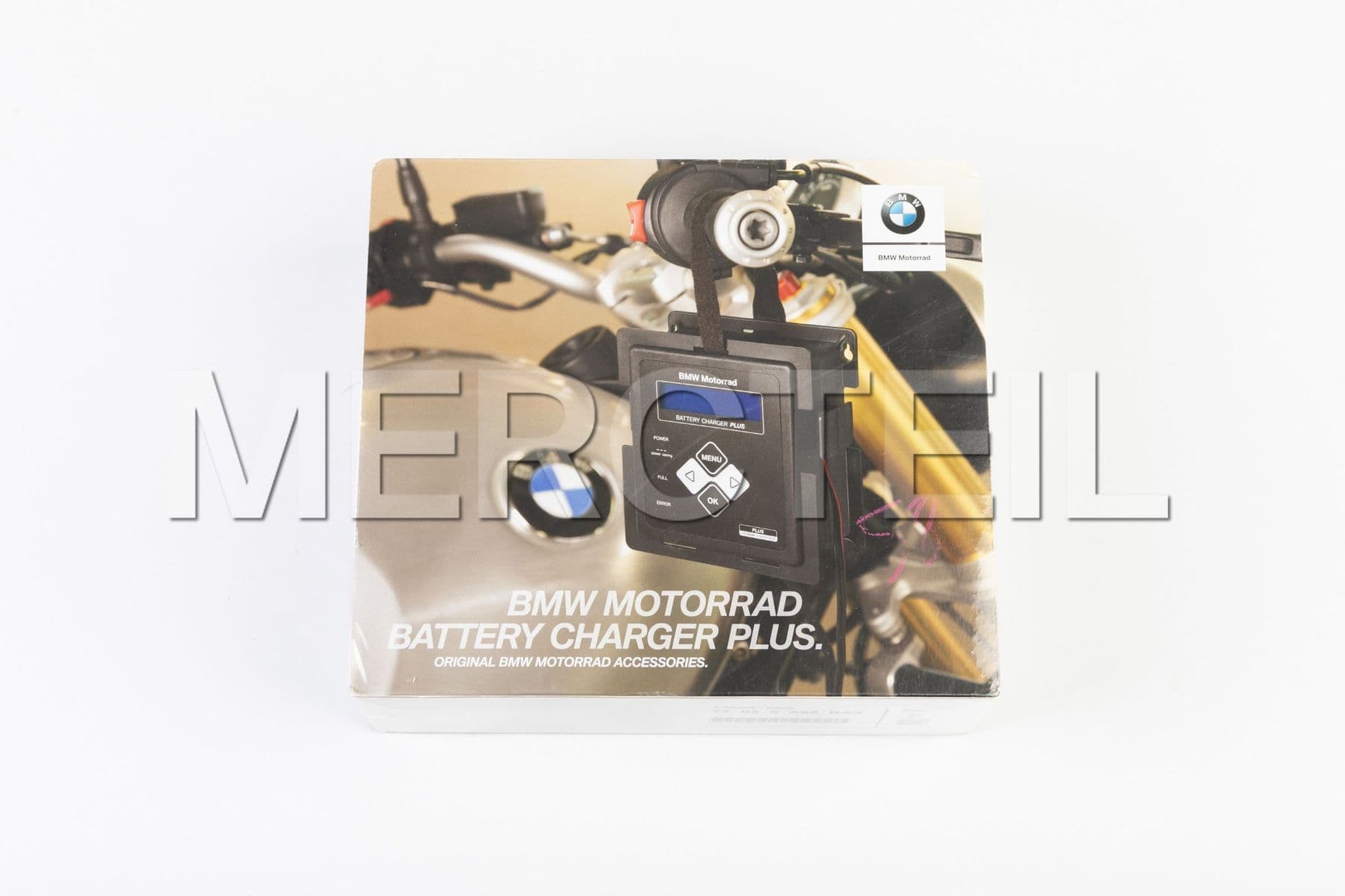 77025A68BA3 BMW BATTERY CHARGER PLUS BMW MOTORRAD UK