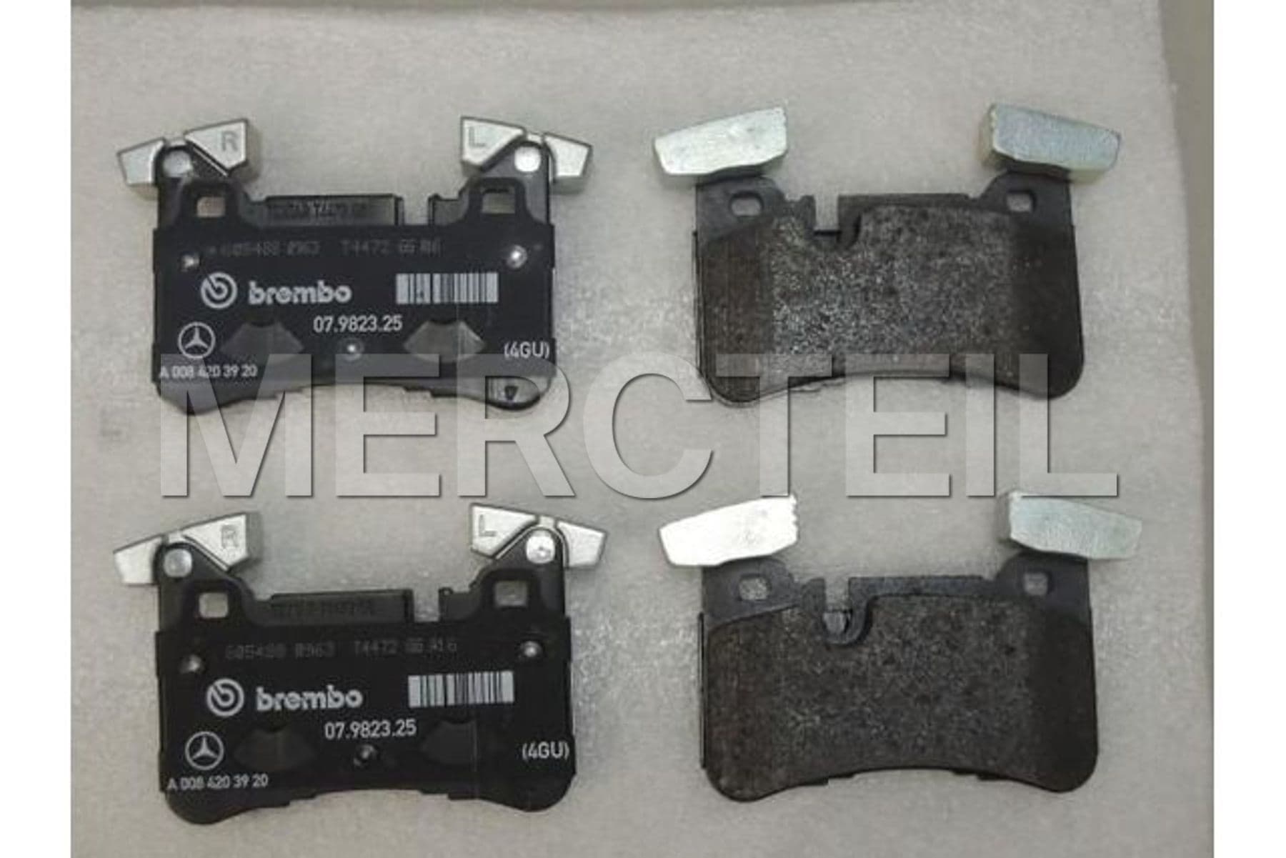 A0004203400 MERCEDES-BENZ TS DISK BRAKE PAD