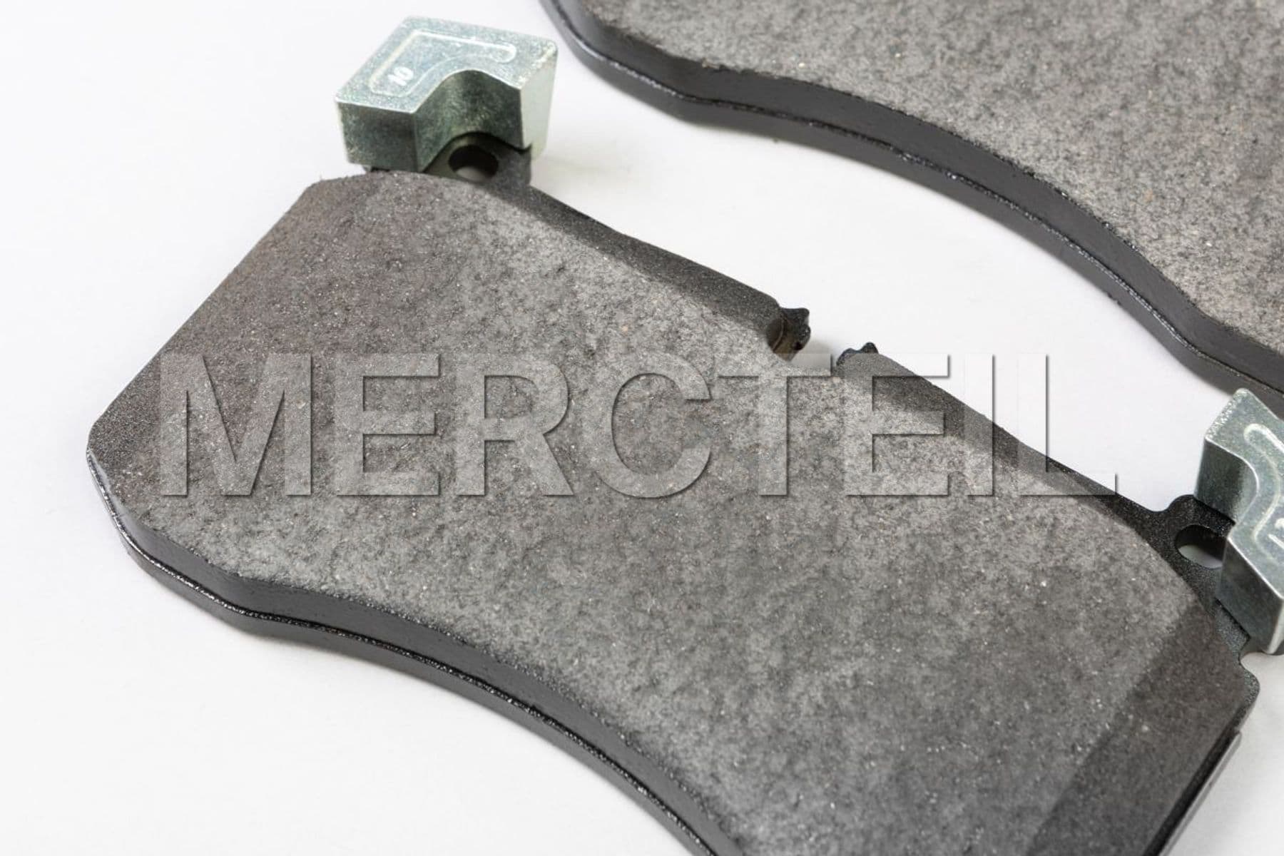 A0004204105 MERCEDES-BENZ DISK BRAKE PAD