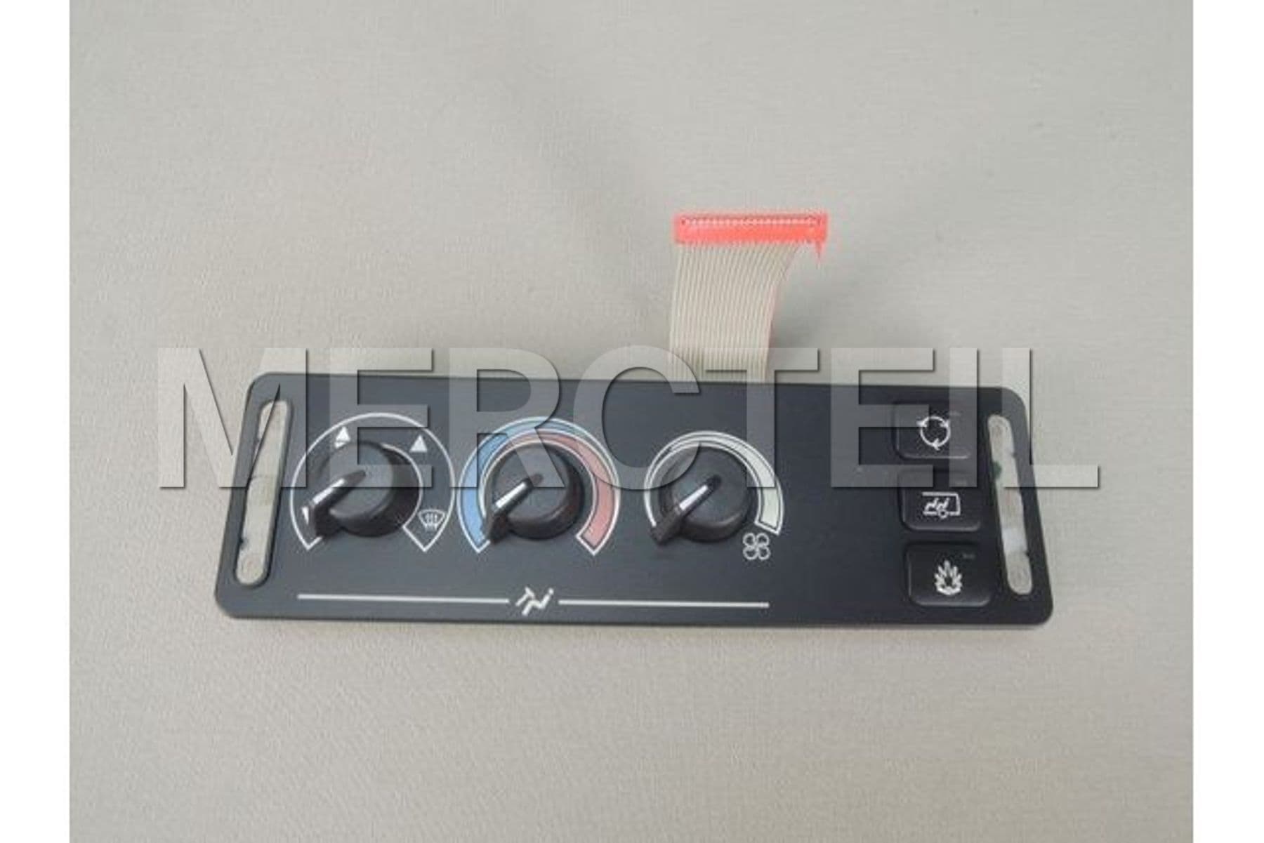 Buy the spare part Mercedes-Benz A0004465228 operating component 