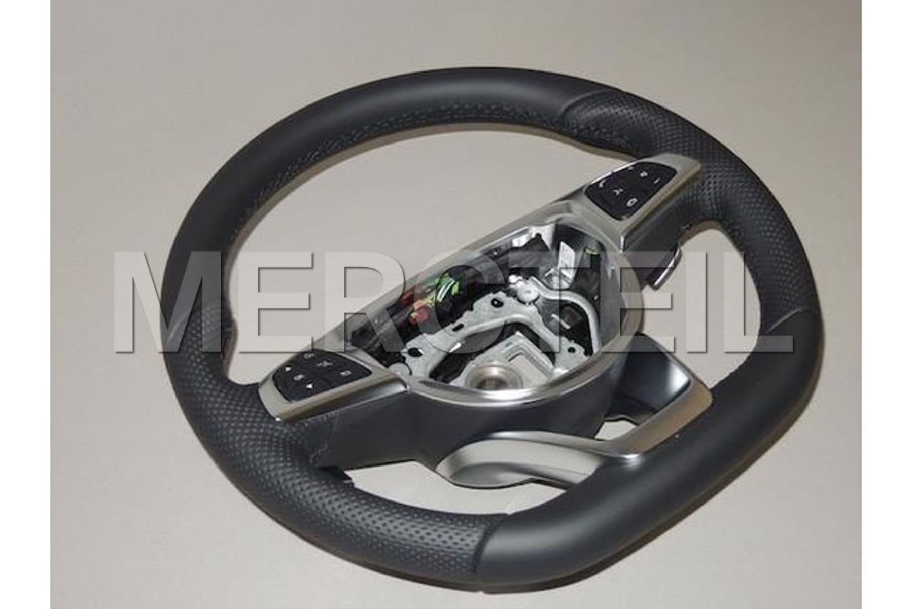 Buy the spare part Mercedes-Benz A00046038039E38 steering wheel