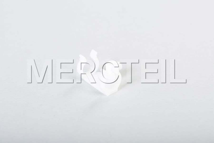 a-0005463843-mercedes-benz- 