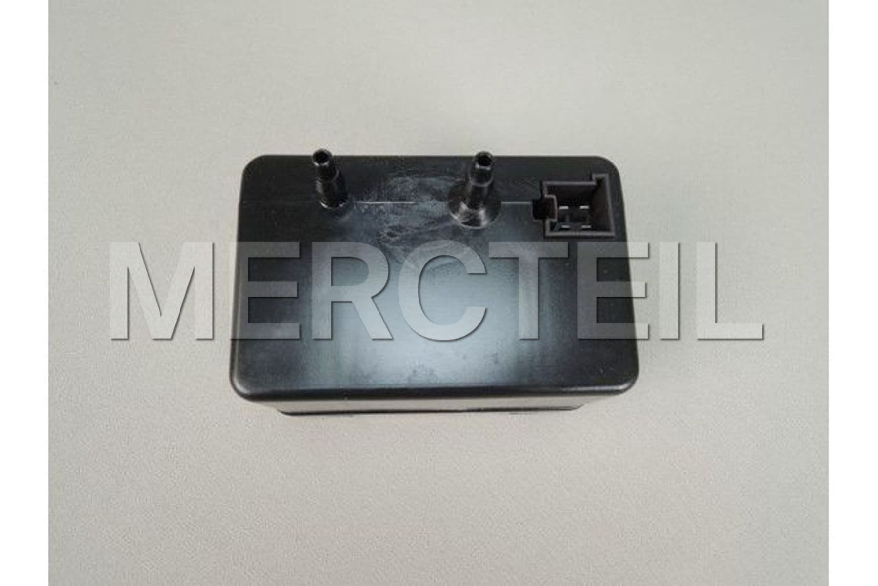 A0008002548 MERCEDES-BENZ PUMPE