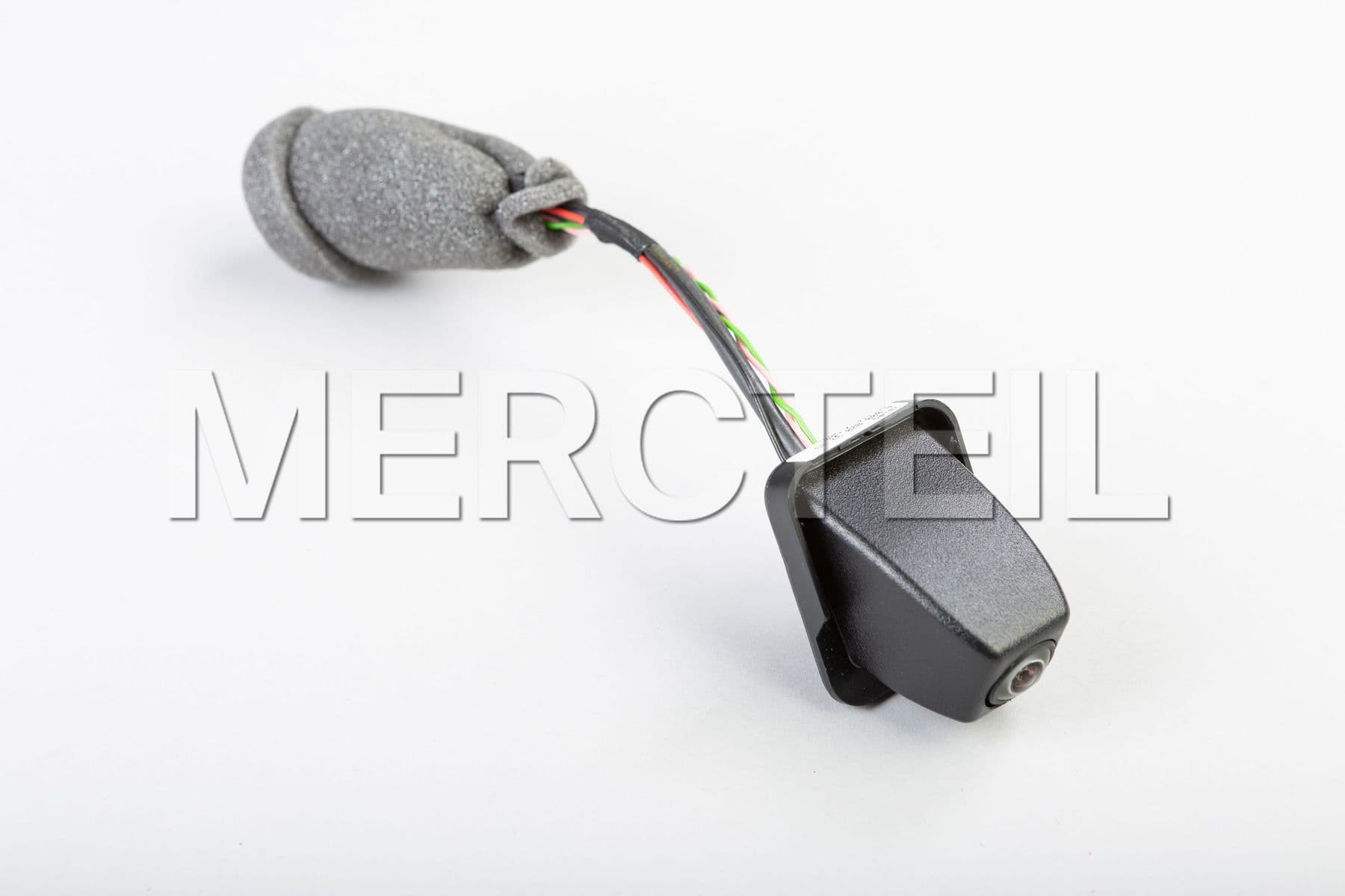 A0008203703 MERCEDES-BENZ MOUNTING CONSULE