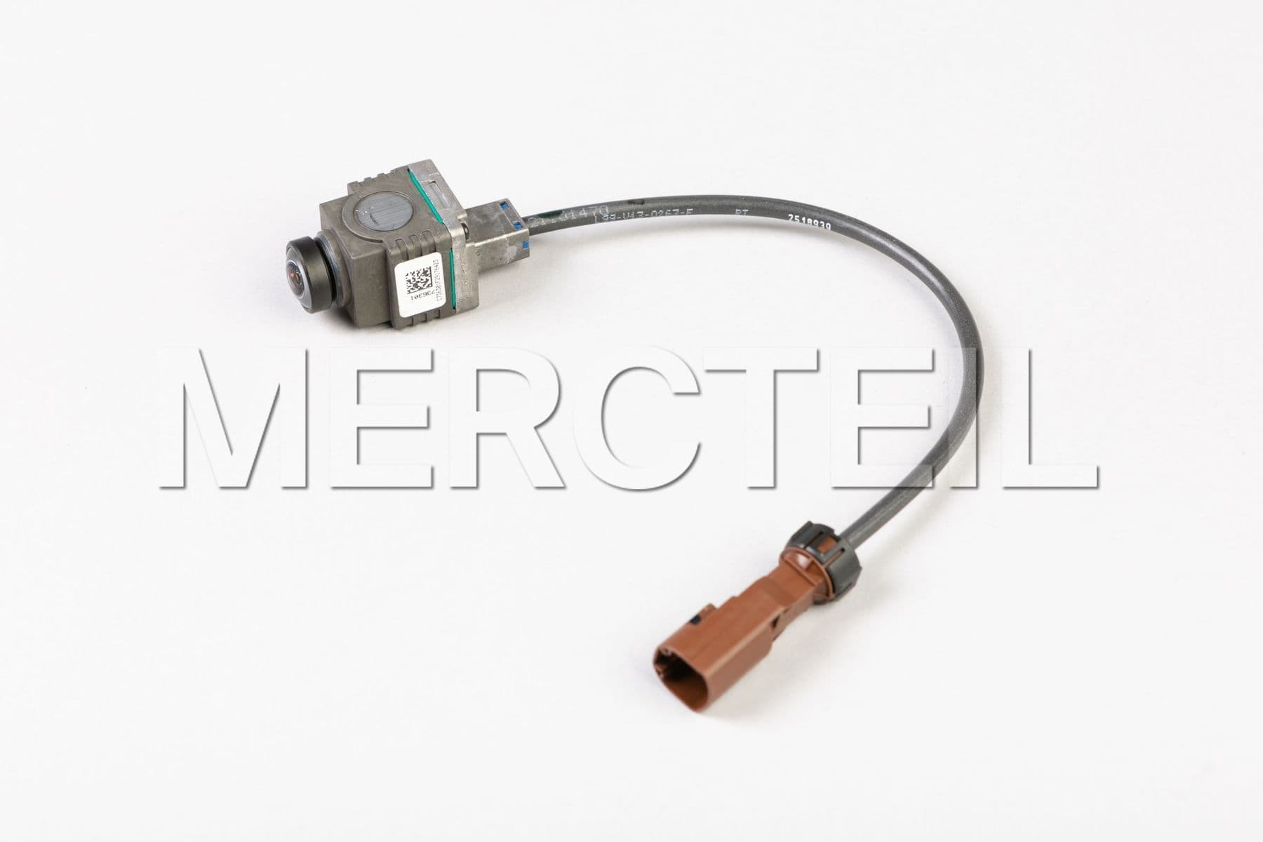 Buy the spare part Mercedes-Benz A000905080664 camera