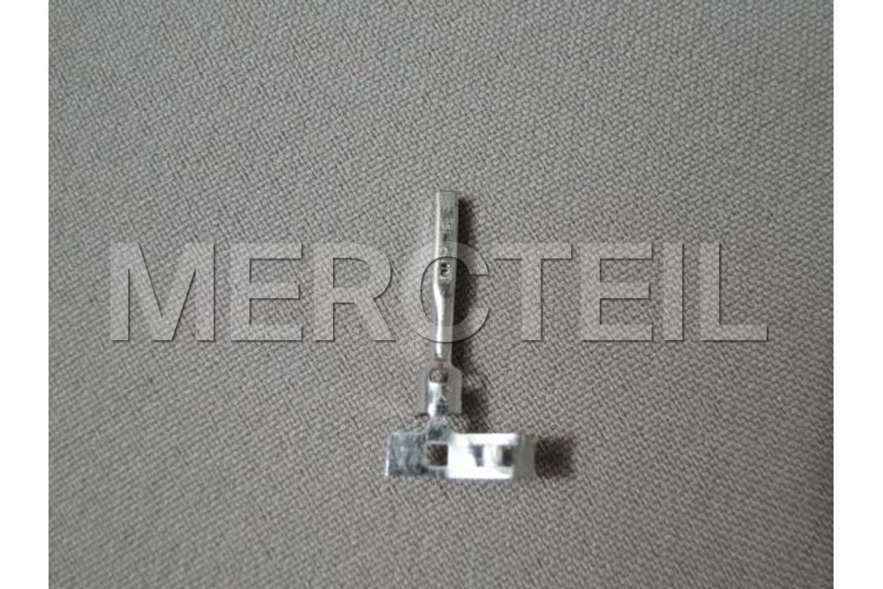 A0009823026 MERCEDES-BENZ BUCHSE