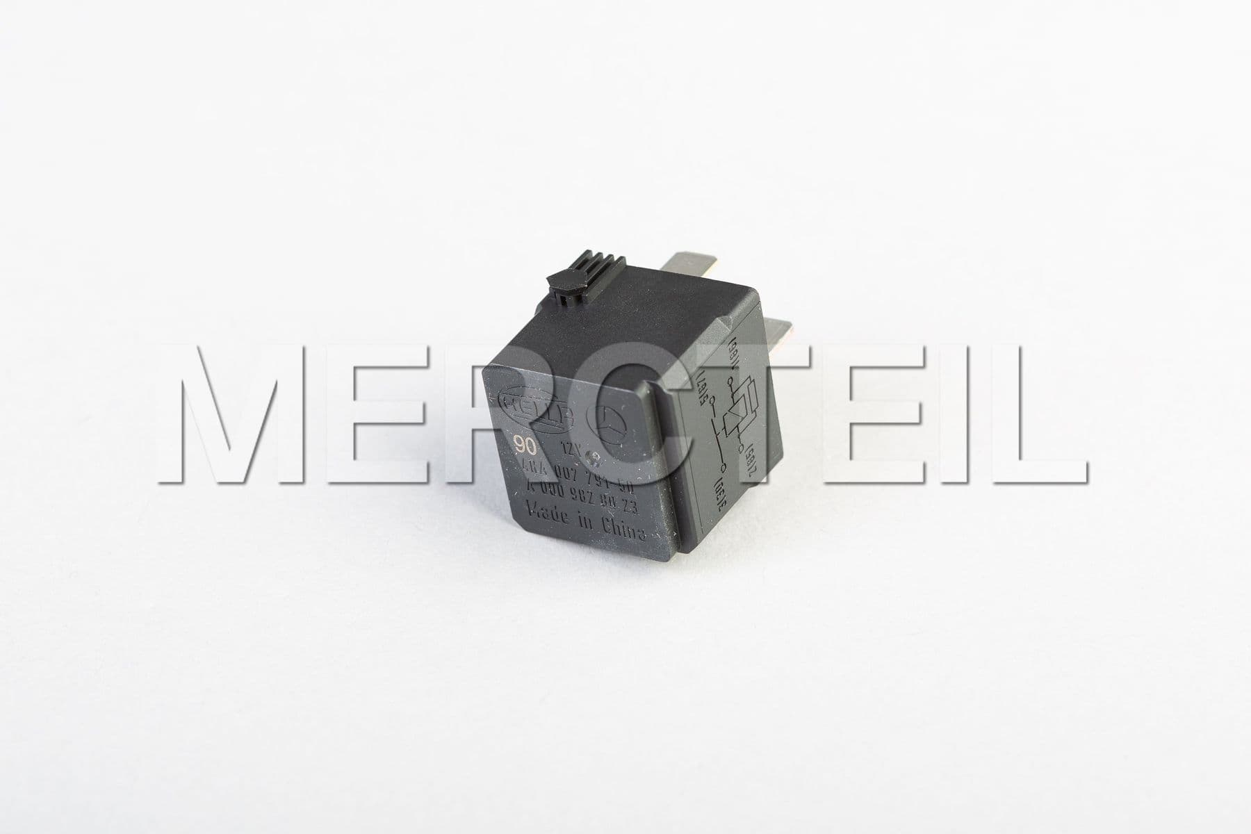 A0009828023 MERCEDES-BENZ RELAY