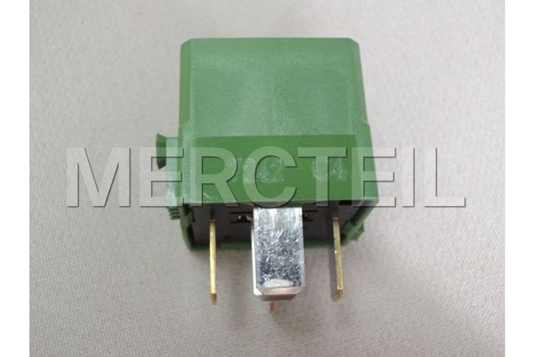 A0009828523 MERCEDES-BENZ RELAY