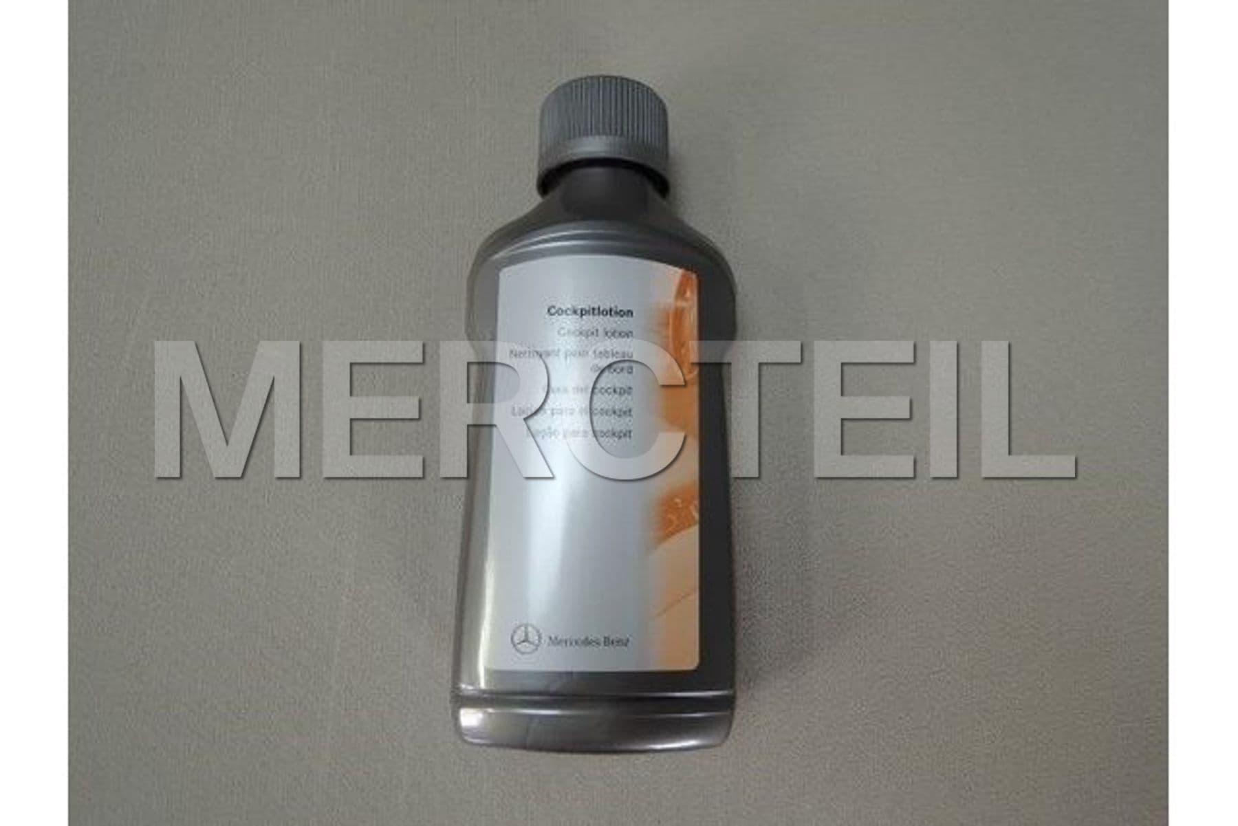 A000986477413 MERCEDES-BENZ COCKPITPFLEGE