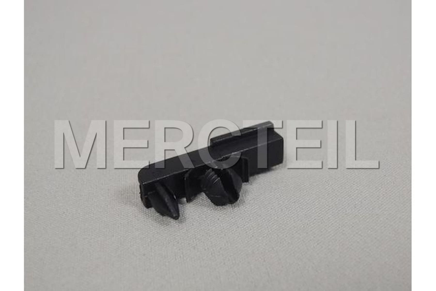 A0009950083 MERCEDES-BENZ CONNECTOR HOLDER