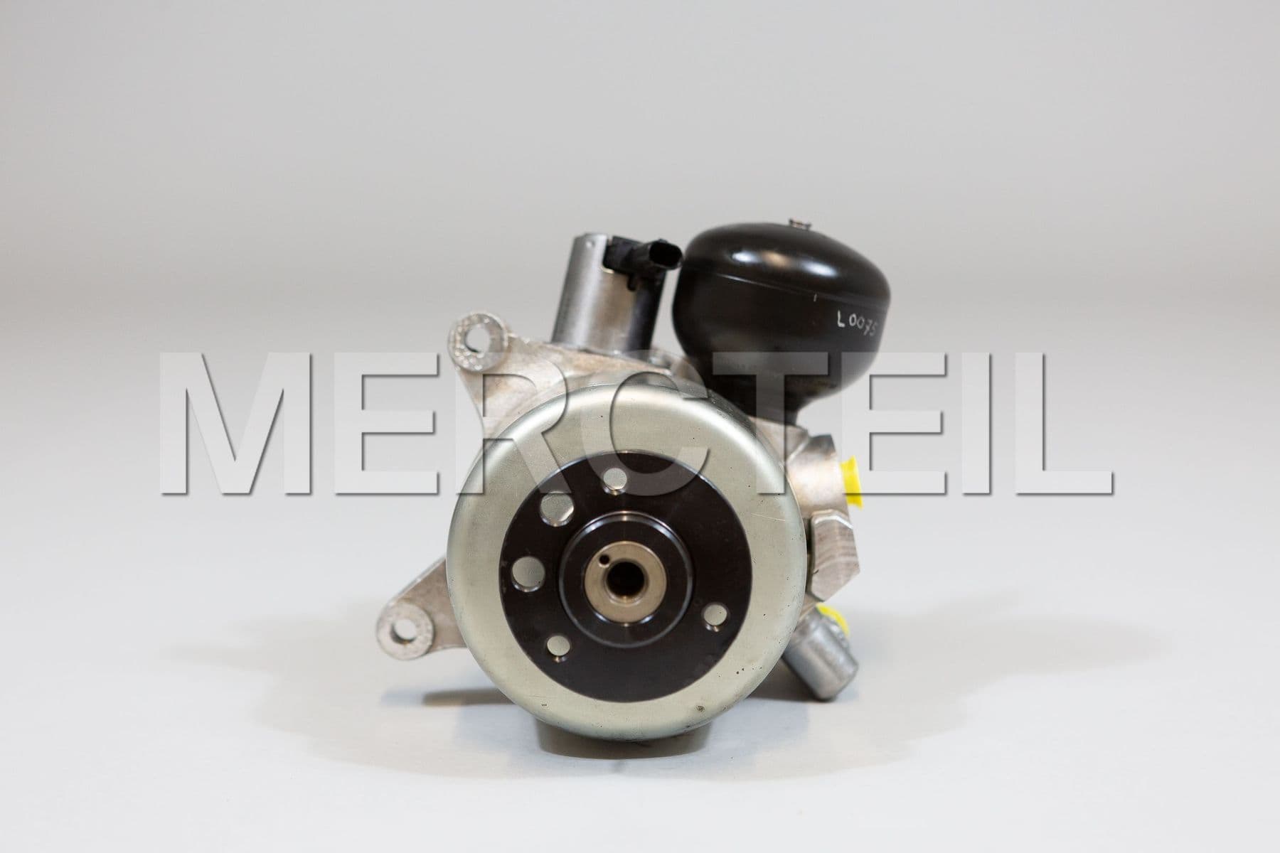 A0054667101 MERCEDES-BENZ HYDRAULIC PUMP