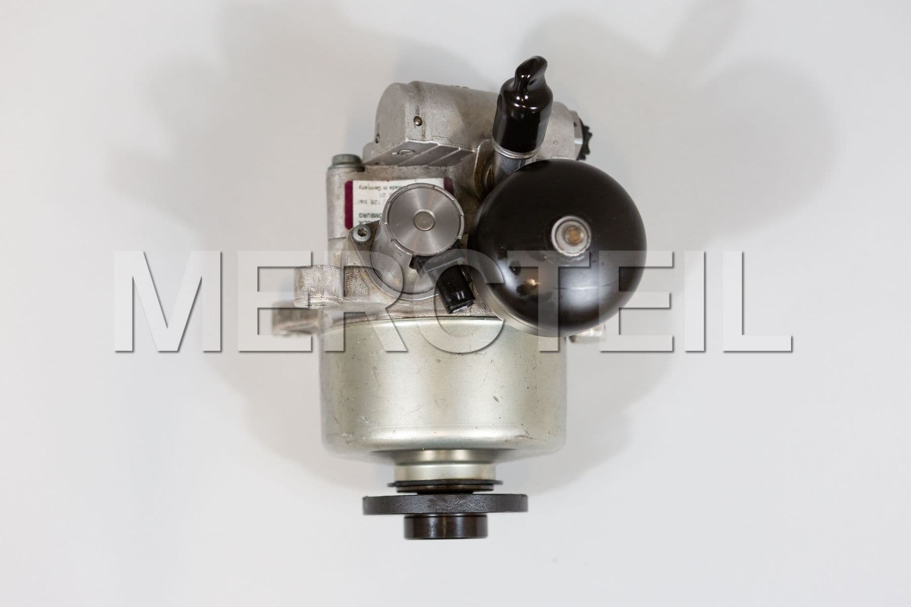 A0054667101 MERCEDES-BENZ HYDRAULIC PUMP