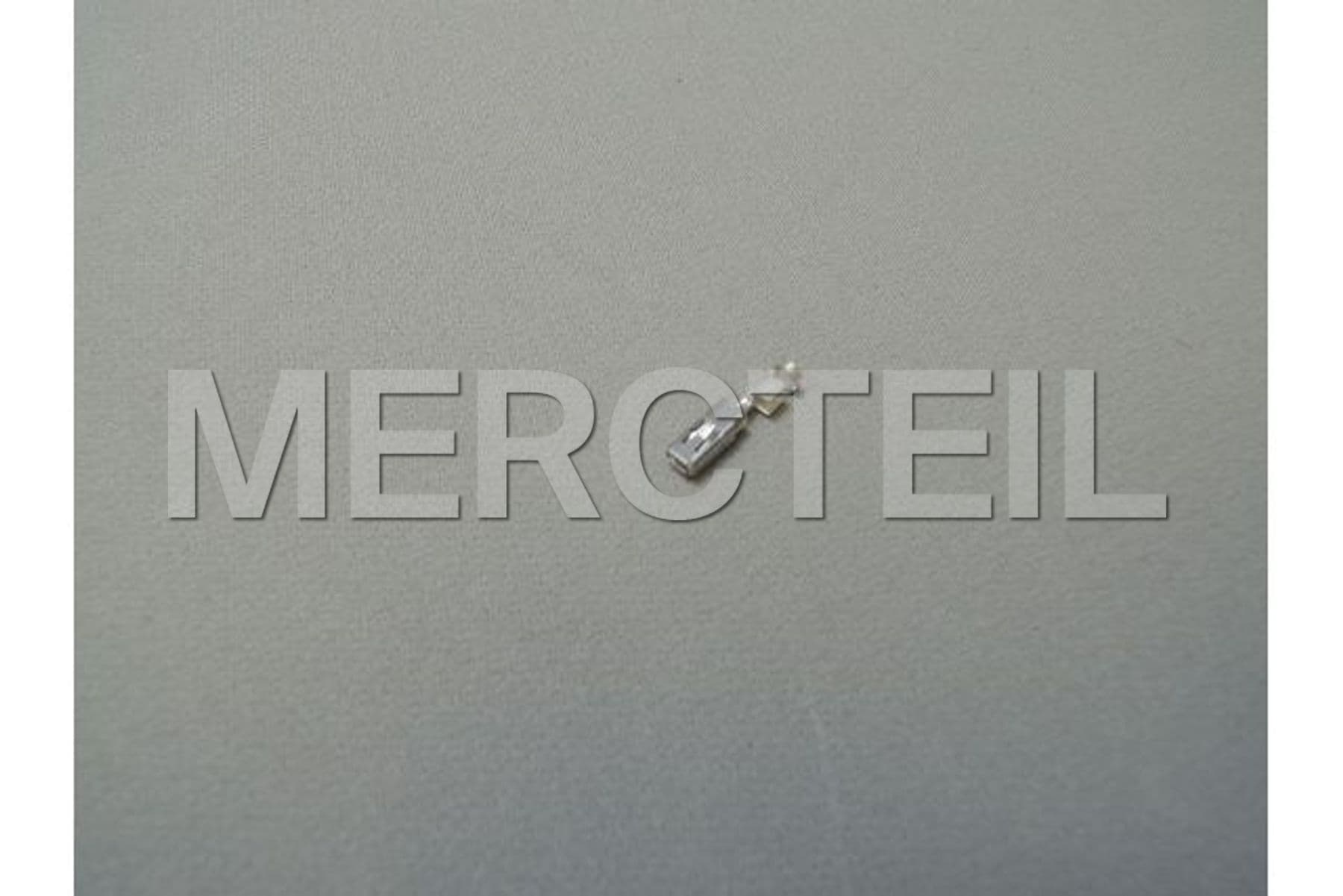 A0135457826 MERCEDES-BENZ CONTACT SOCKET