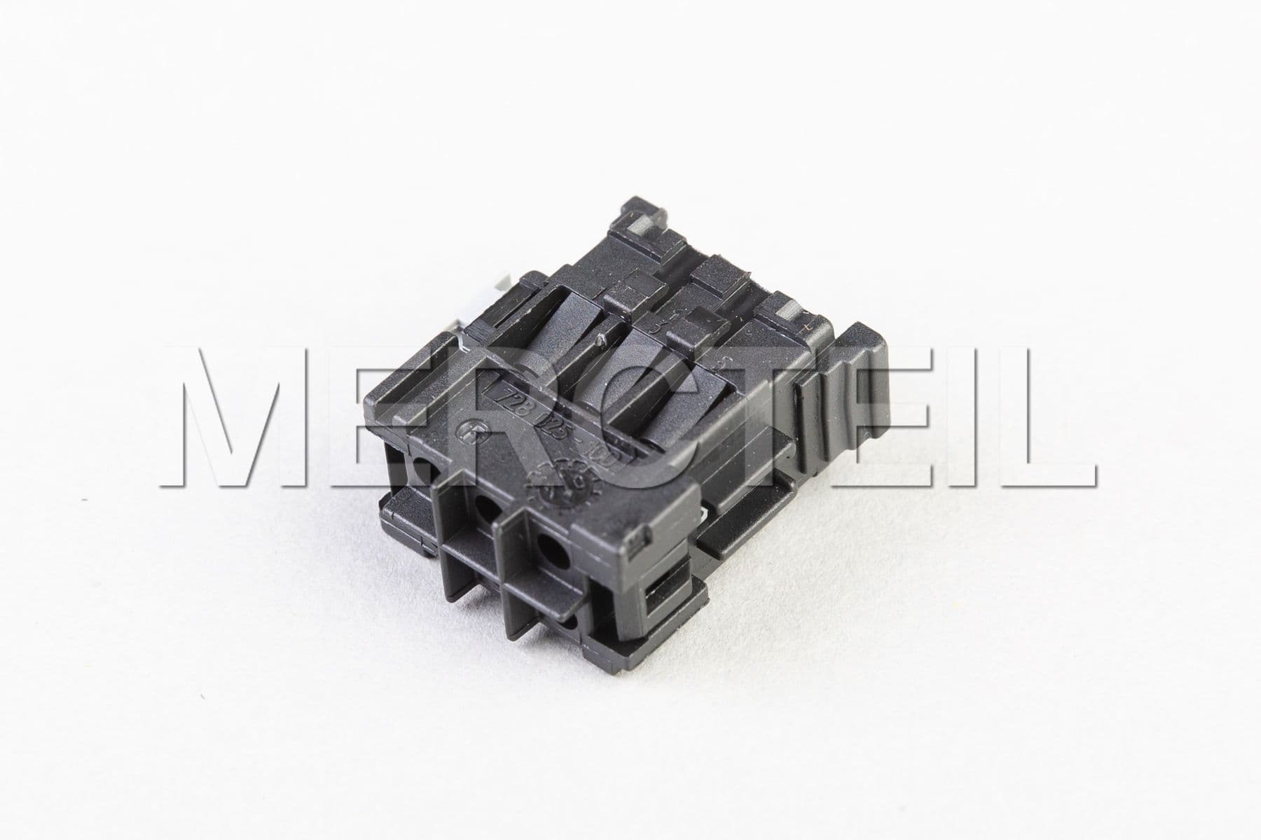 A0175451928 MERCEDES-BENZ RECEPTACLE HOUSING