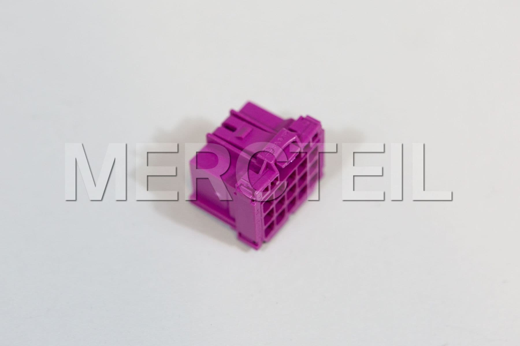 A0235452526 MERCEDES-BENZ RECEPTACLE HOUSING