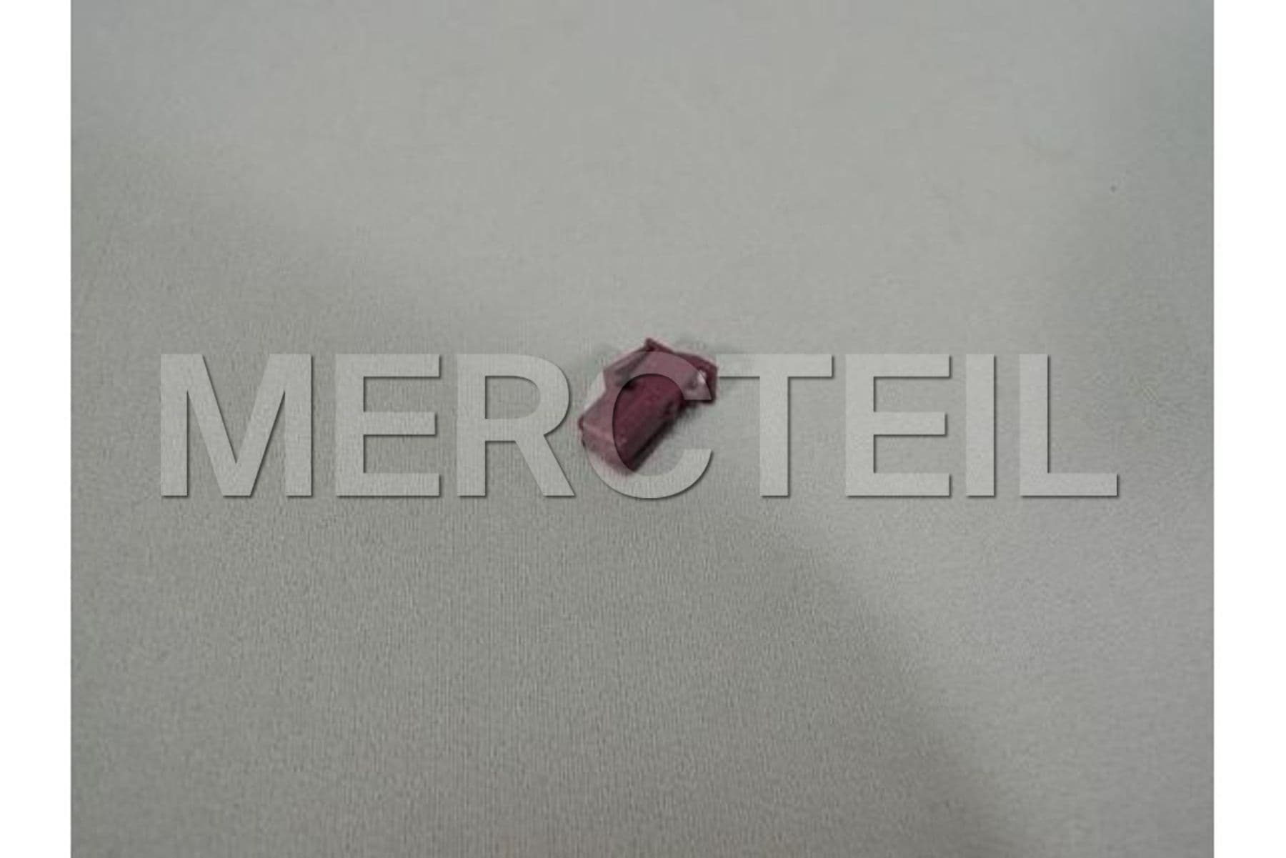 A0375456028 MERCEDES-BENZ PLUG
