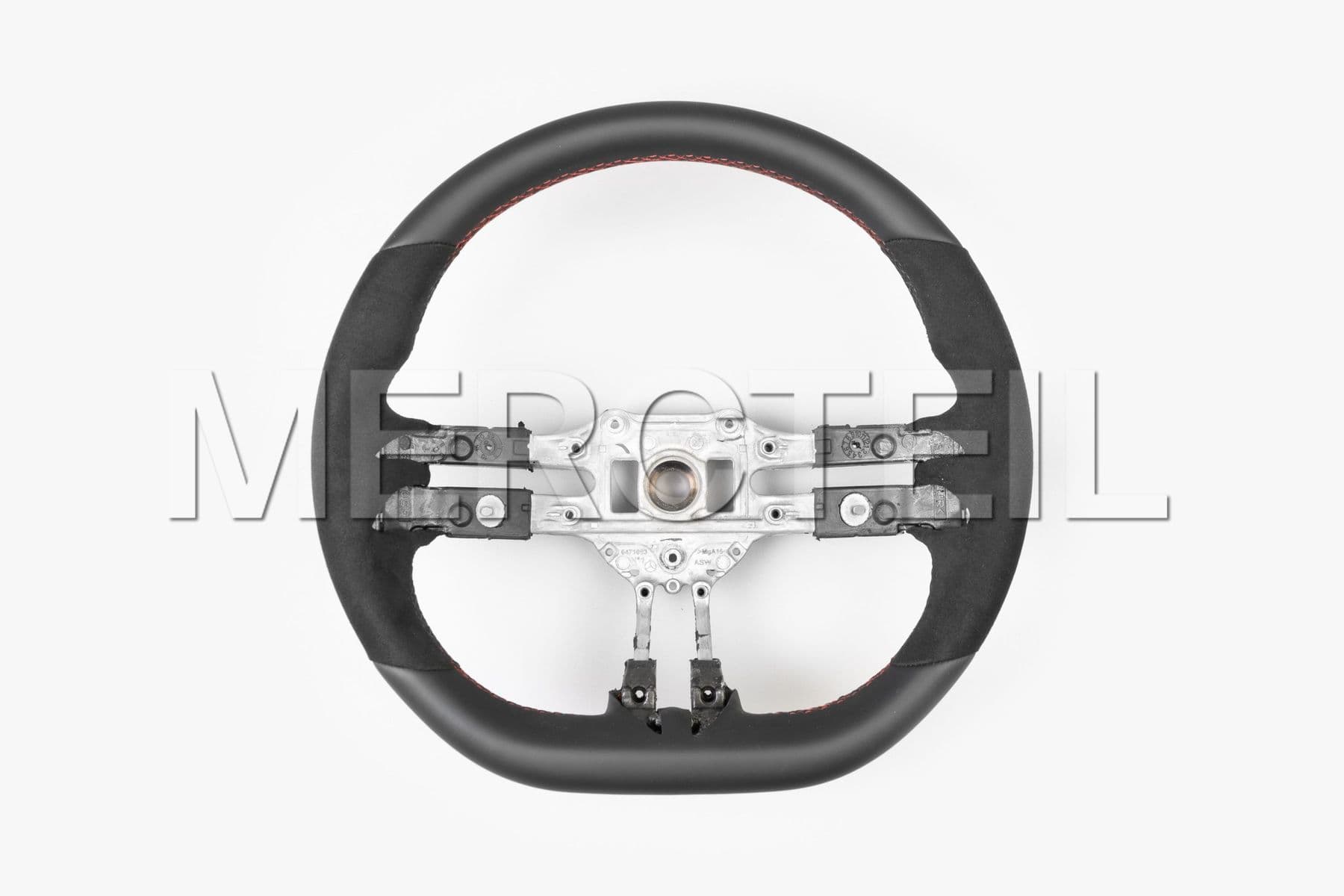 Buy the spare part Mercedes-Benz A09946058103D16 steering wheel