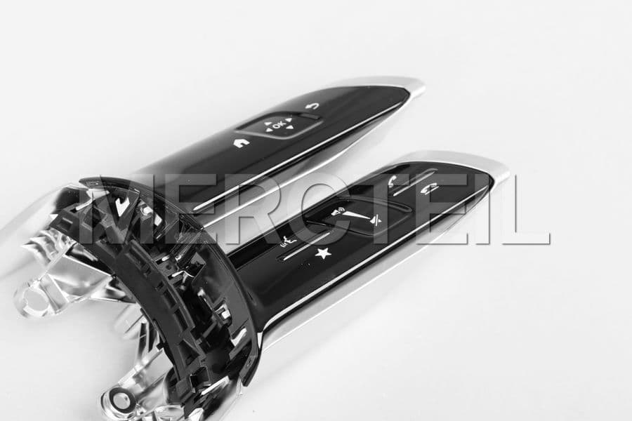 Buy the spare part Mercedes-Benz A099905510964 switch panel