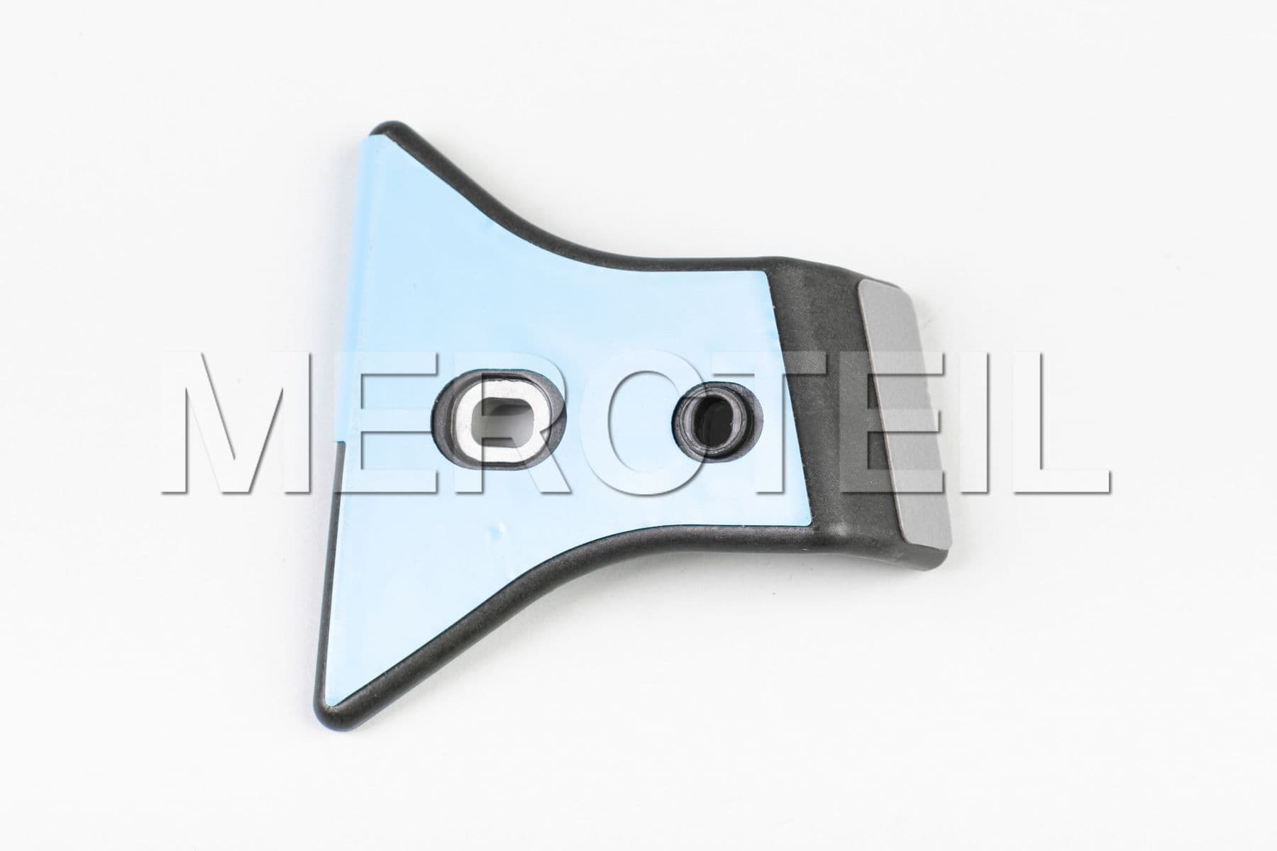 Buy the spare part Mercedes-Benz A1188840400 bracket 