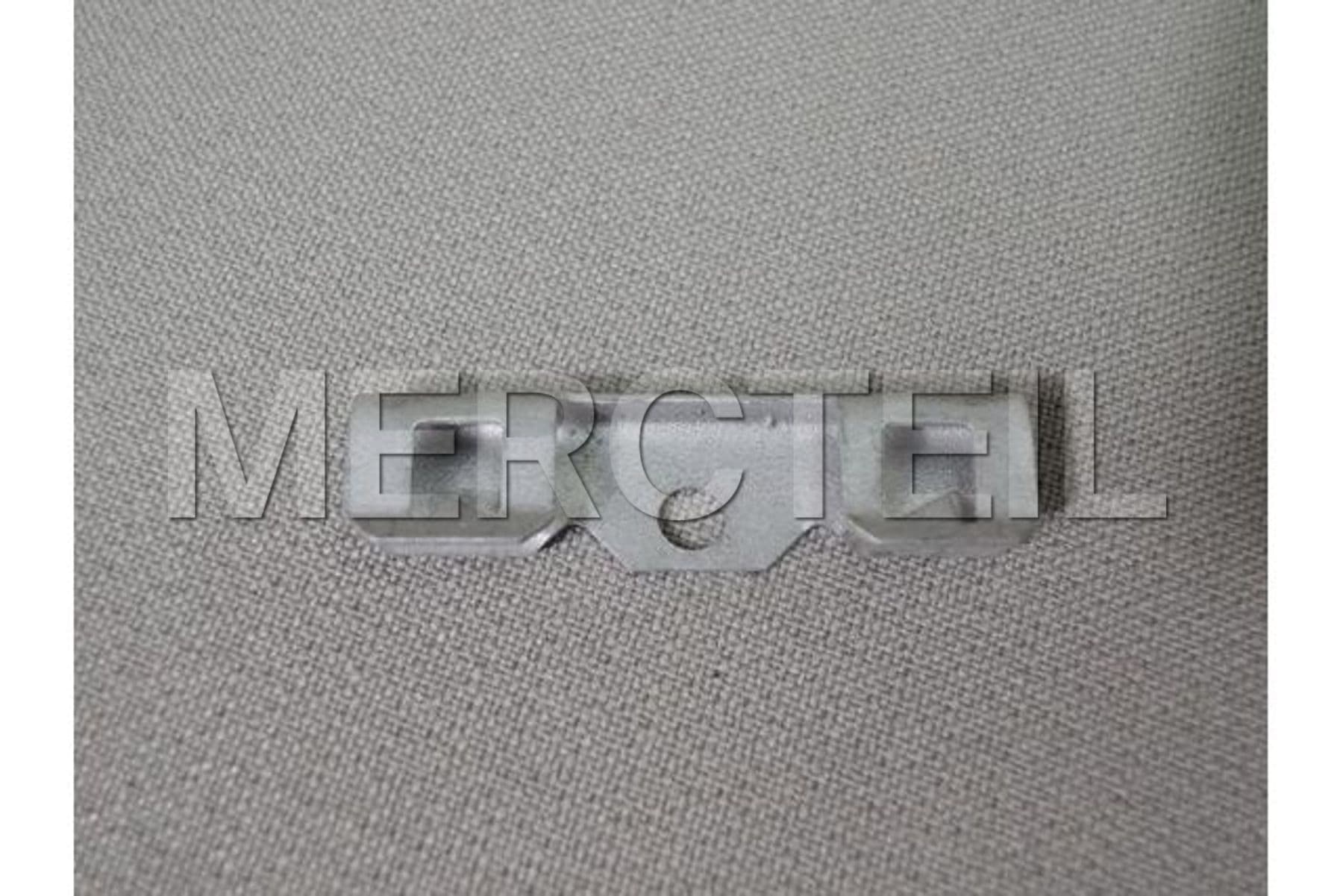 A1249889878 MERCEDES-BENZ CLIP