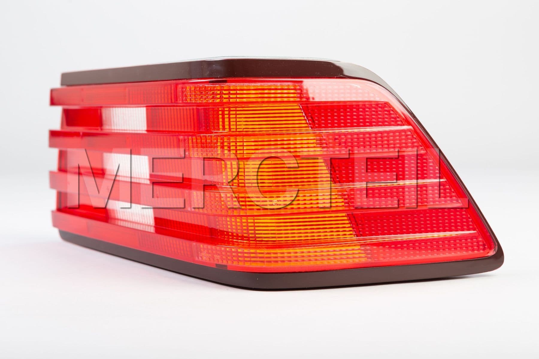 A1298202066 MERCEDES-BENZ LICHTSCHEIBE